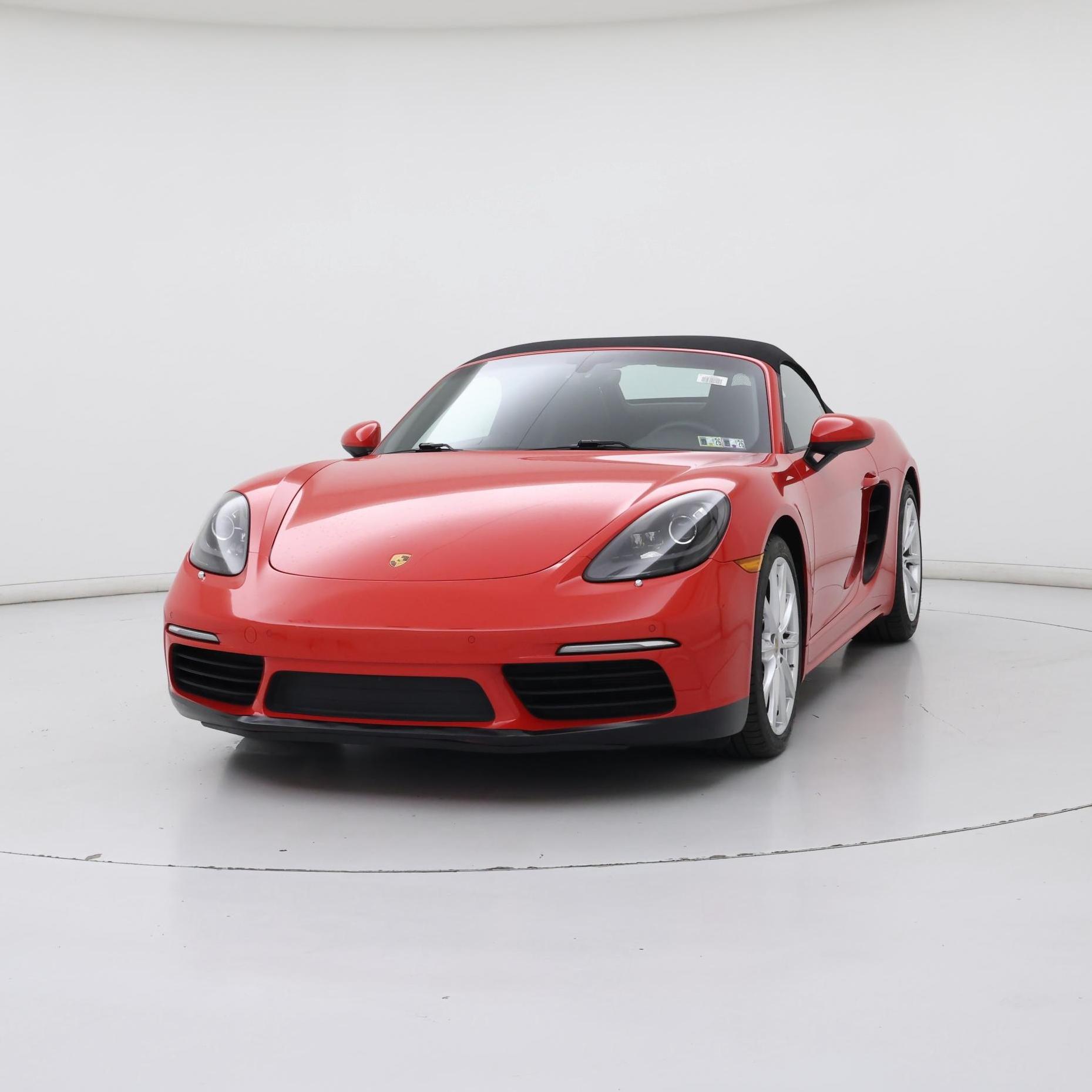 Thumbnail: 2017 Porsche 718 Boxster - 4