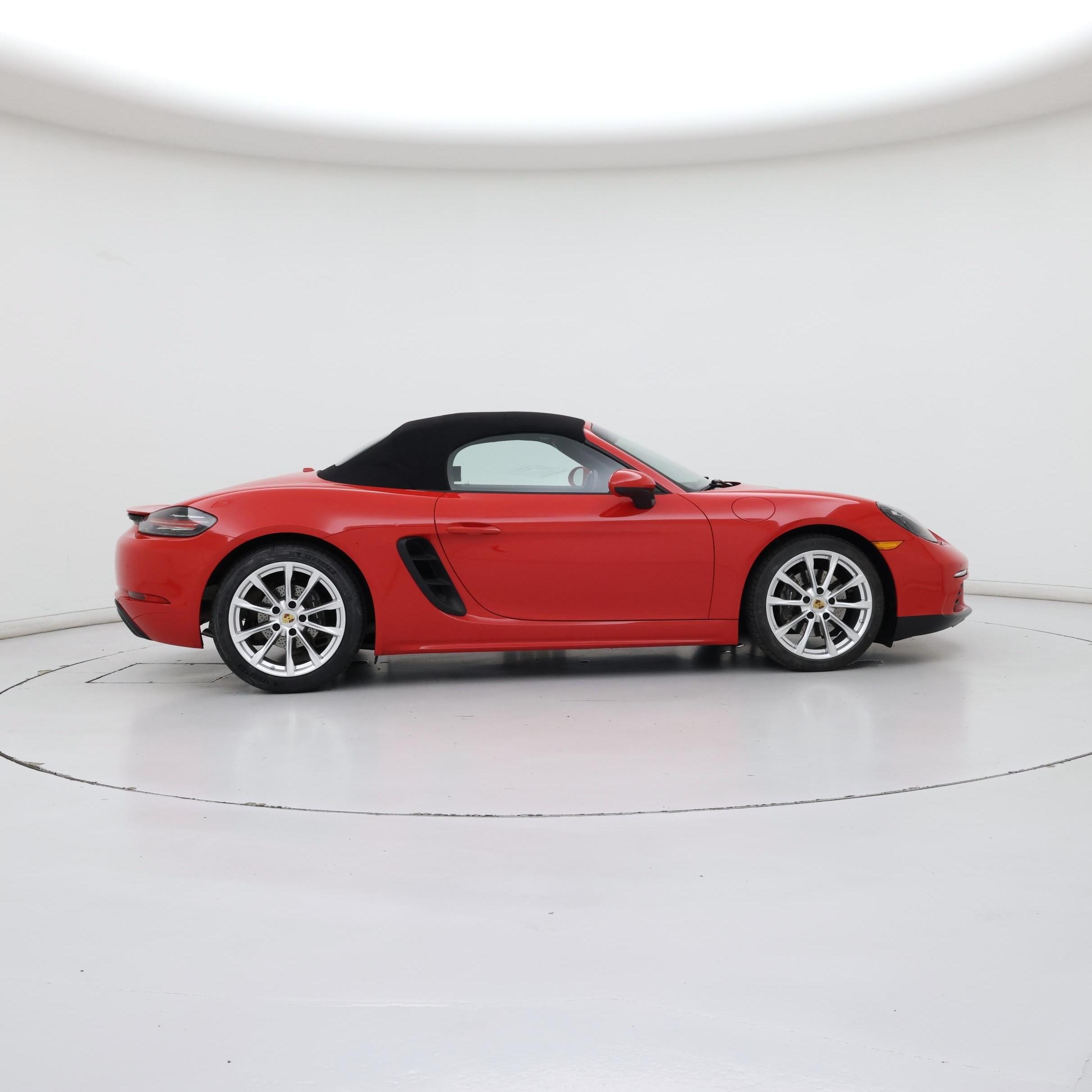 Thumbnail: 2017 Porsche 718 Boxster - 7