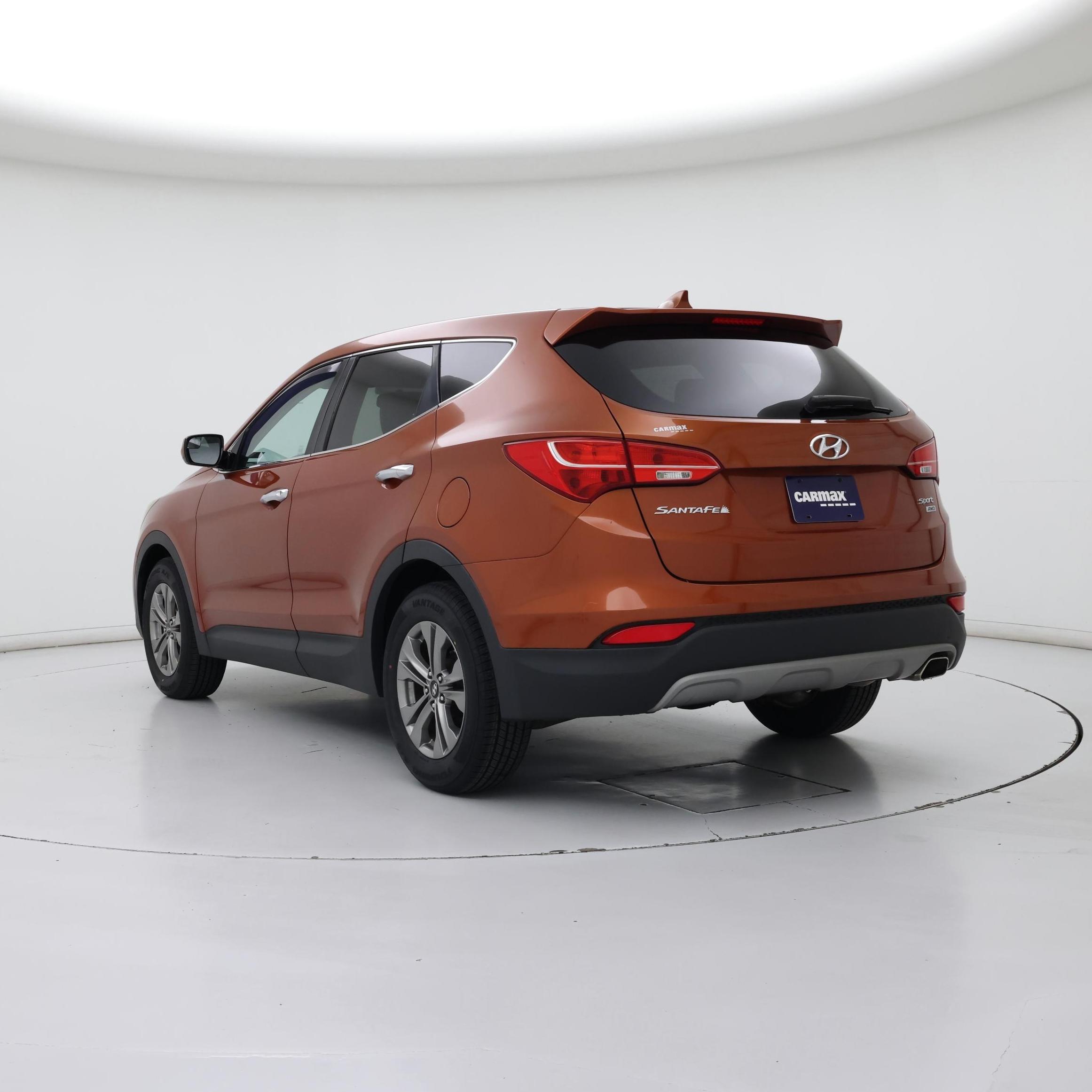 Thumbnail: 2016 Hyundai Santa Fe - 2
