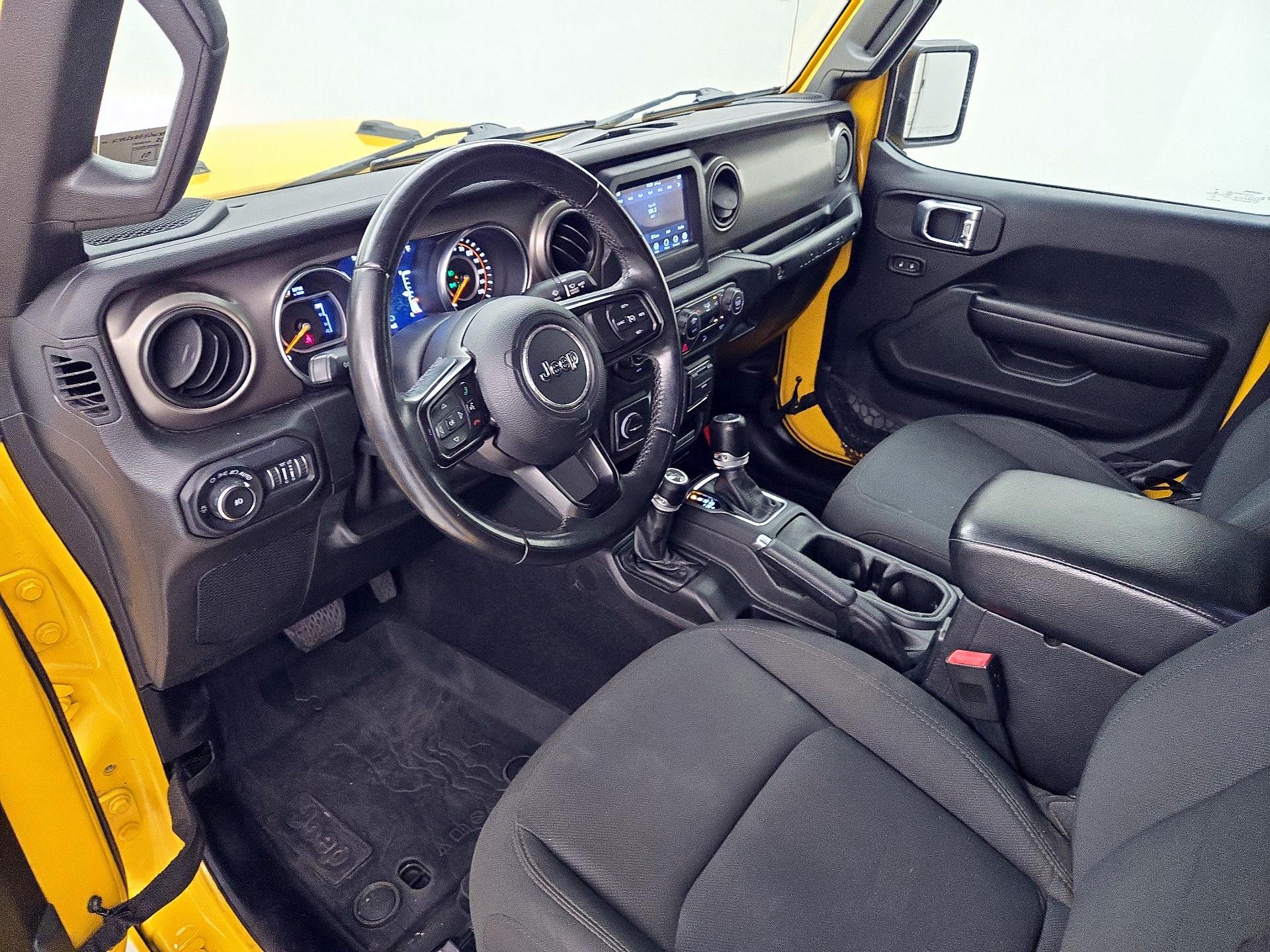 Thumbnail: 2018 Jeep Wrangler - 11