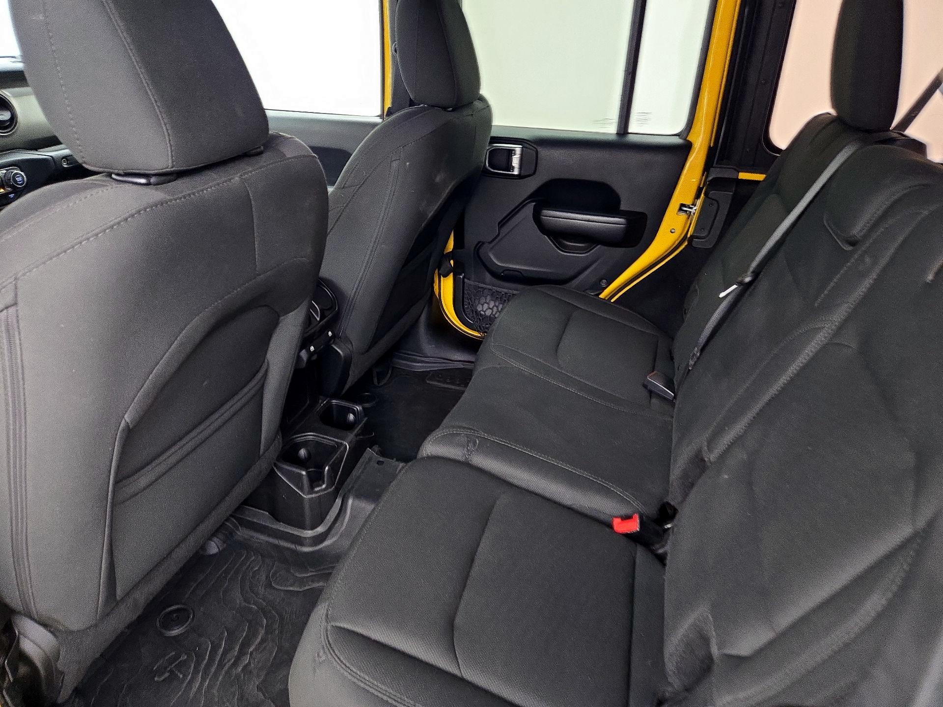 Thumbnail: 2018 Jeep Wrangler - 19