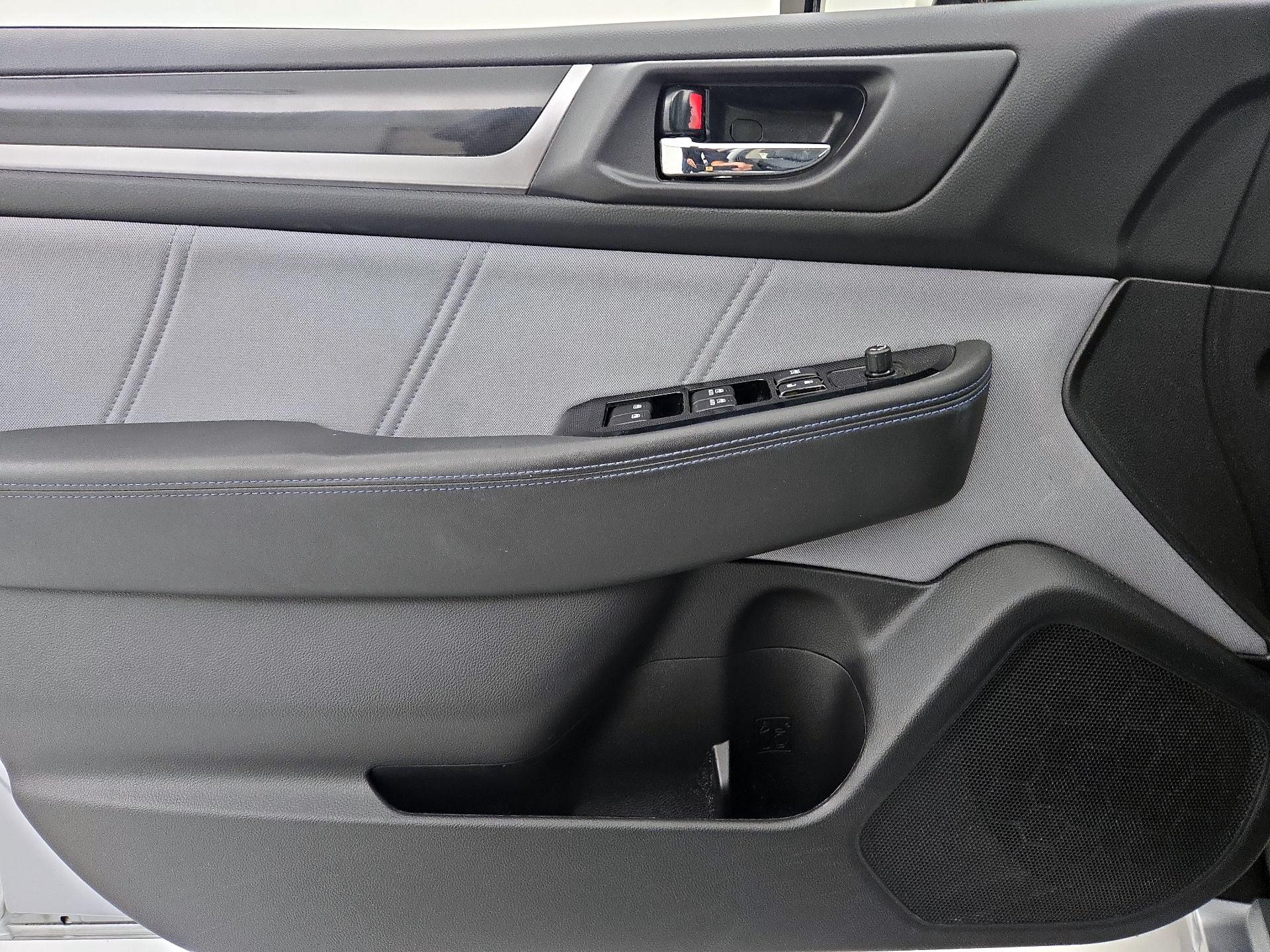 Thumbnail: 2017 Subaru Legacy - 12