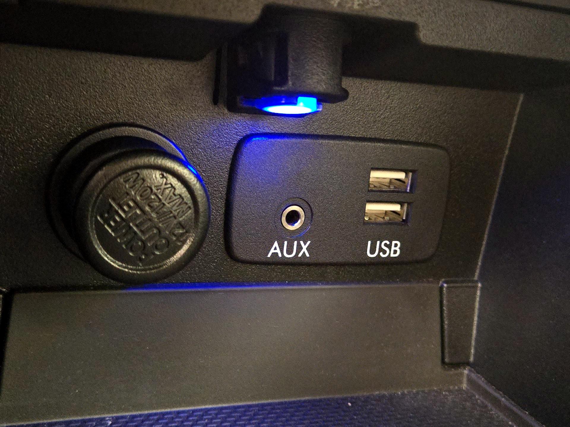 Thumbnail: 2017 Subaru Legacy - 17