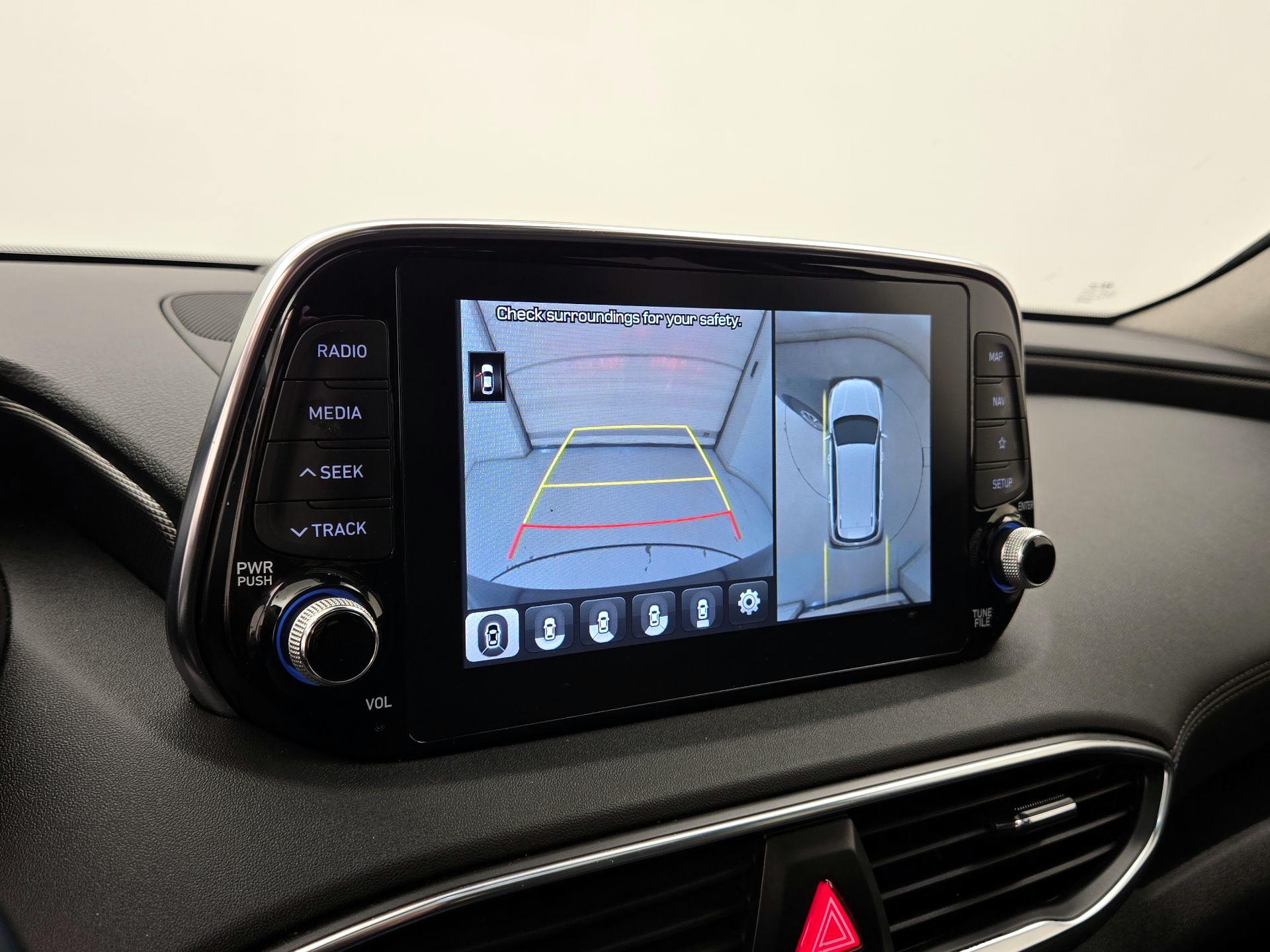 Thumbnail: 2020 Hyundai Santa Fe - 15