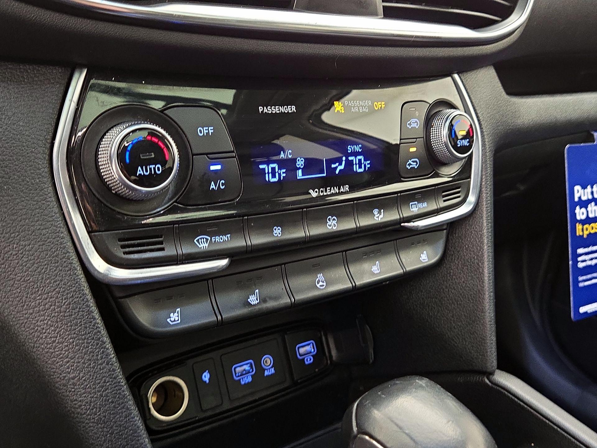 Thumbnail: 2020 Hyundai Santa Fe - 17