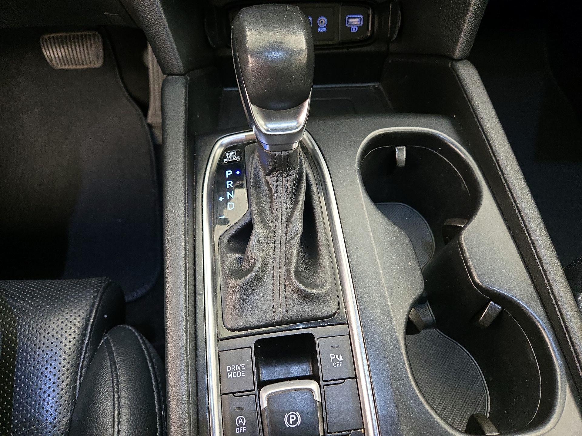 Thumbnail: 2020 Hyundai Santa Fe - 18