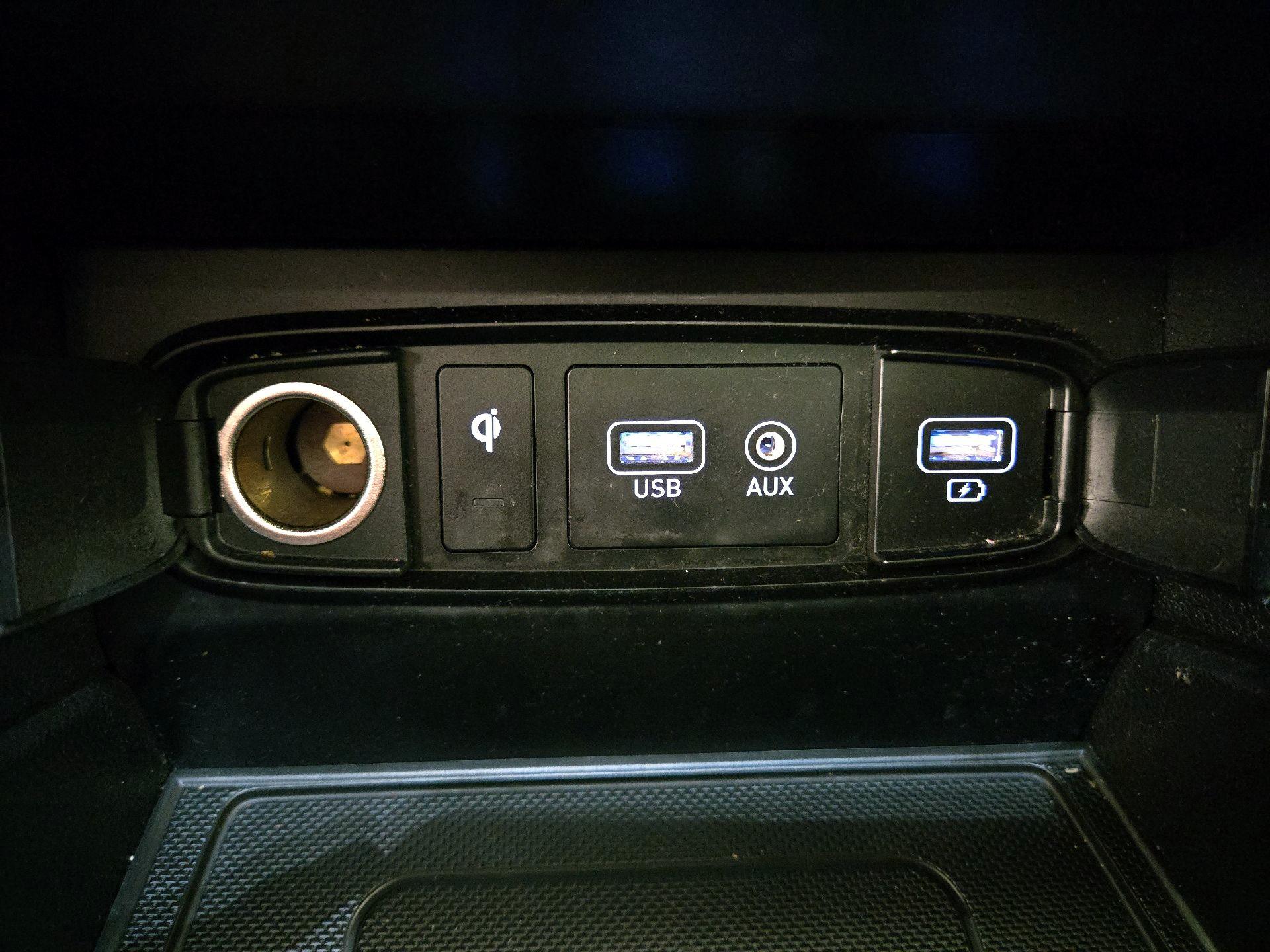 Thumbnail: 2020 Hyundai Santa Fe - 19