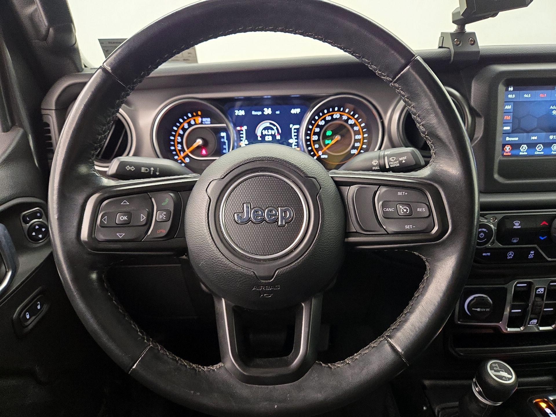 Thumbnail: 2021 Jeep Gladiator - 10