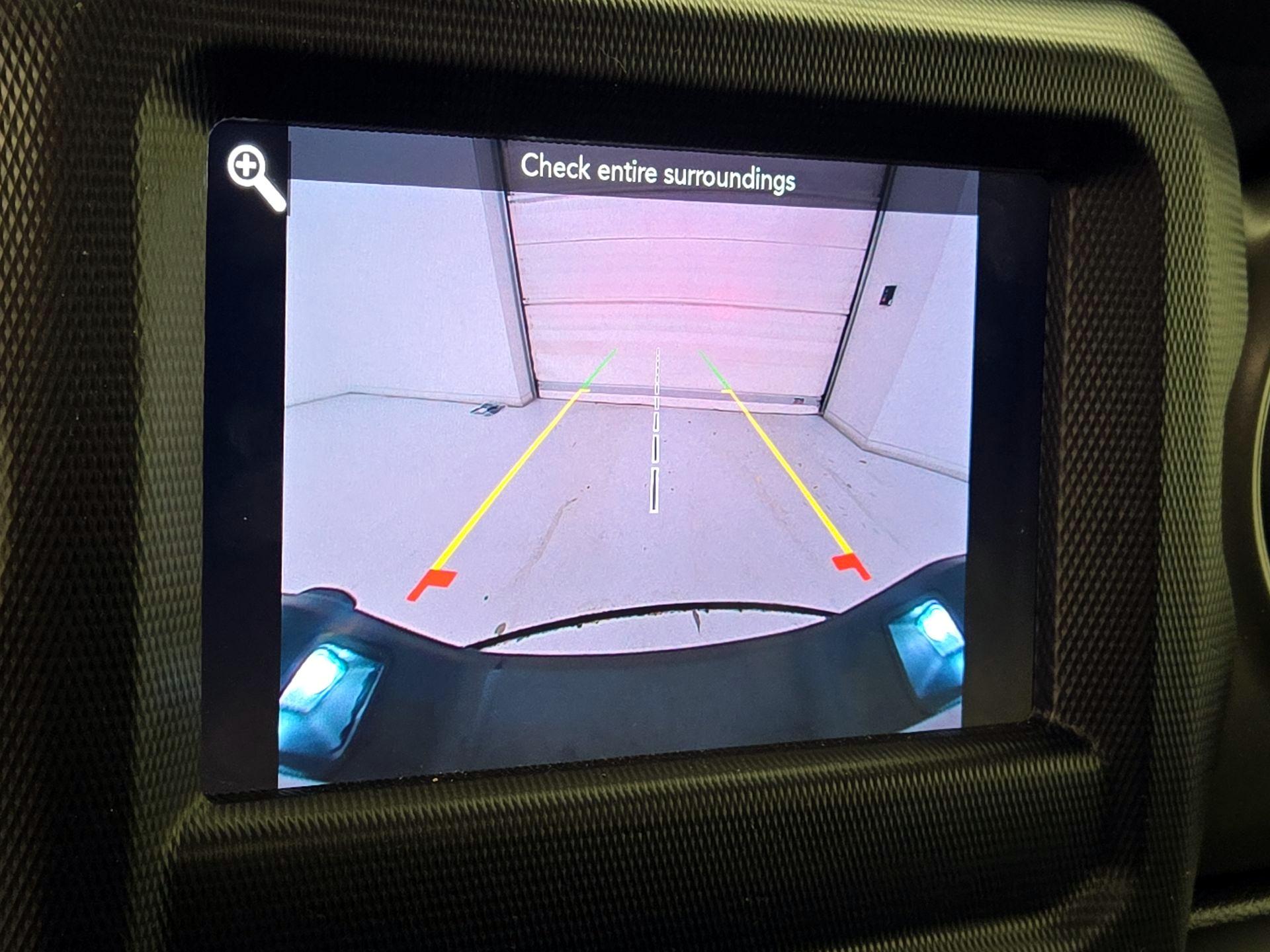 Thumbnail: 2021 Jeep Gladiator - 13