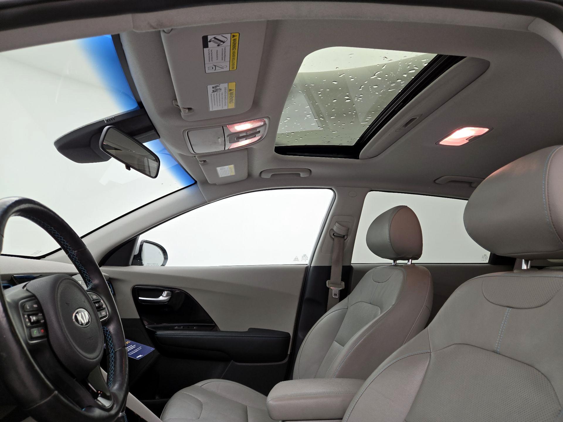 Thumbnail: 2017 Kia Niro - 20