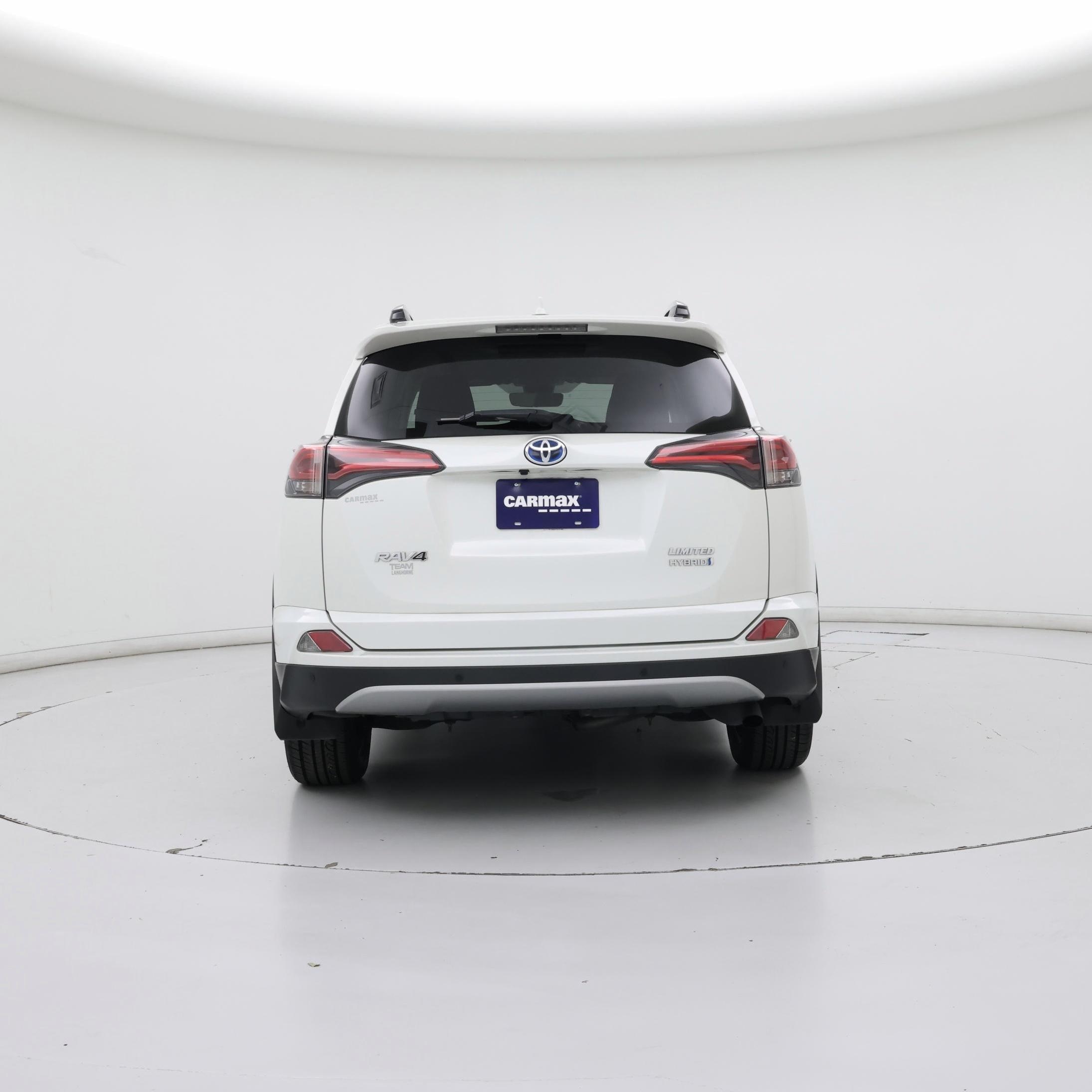 Thumbnail: 2018 Toyota RAV4 - 6