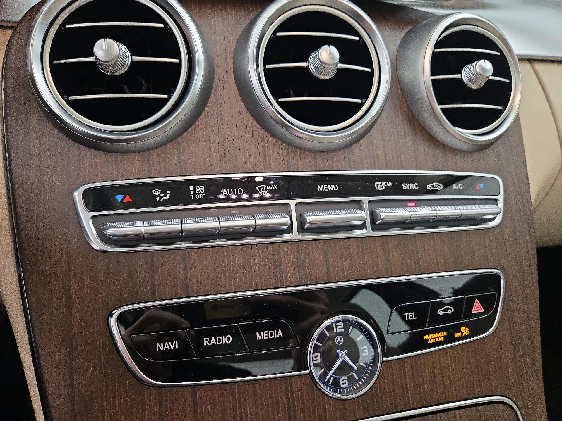 Thumbnail: 2020 Mercedes-Benz C-Class - 16