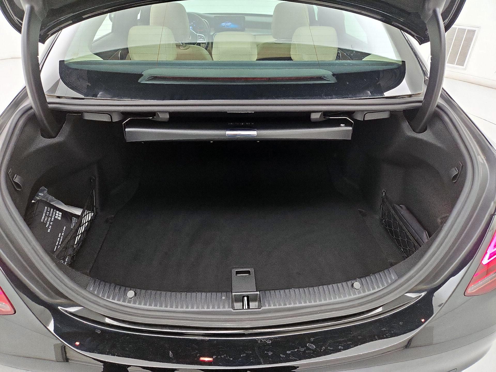 Thumbnail: 2020 Mercedes-Benz C-Class - 20