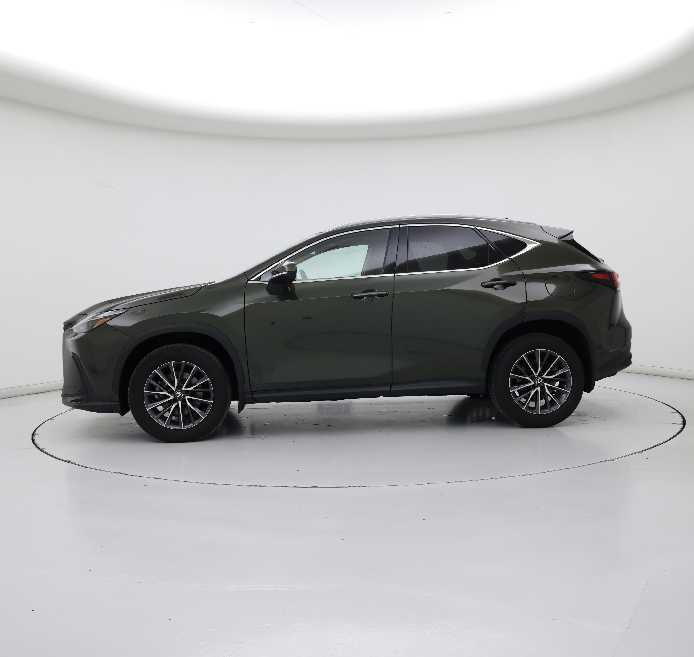 Thumbnail: 2022 Lexus NX - 3
