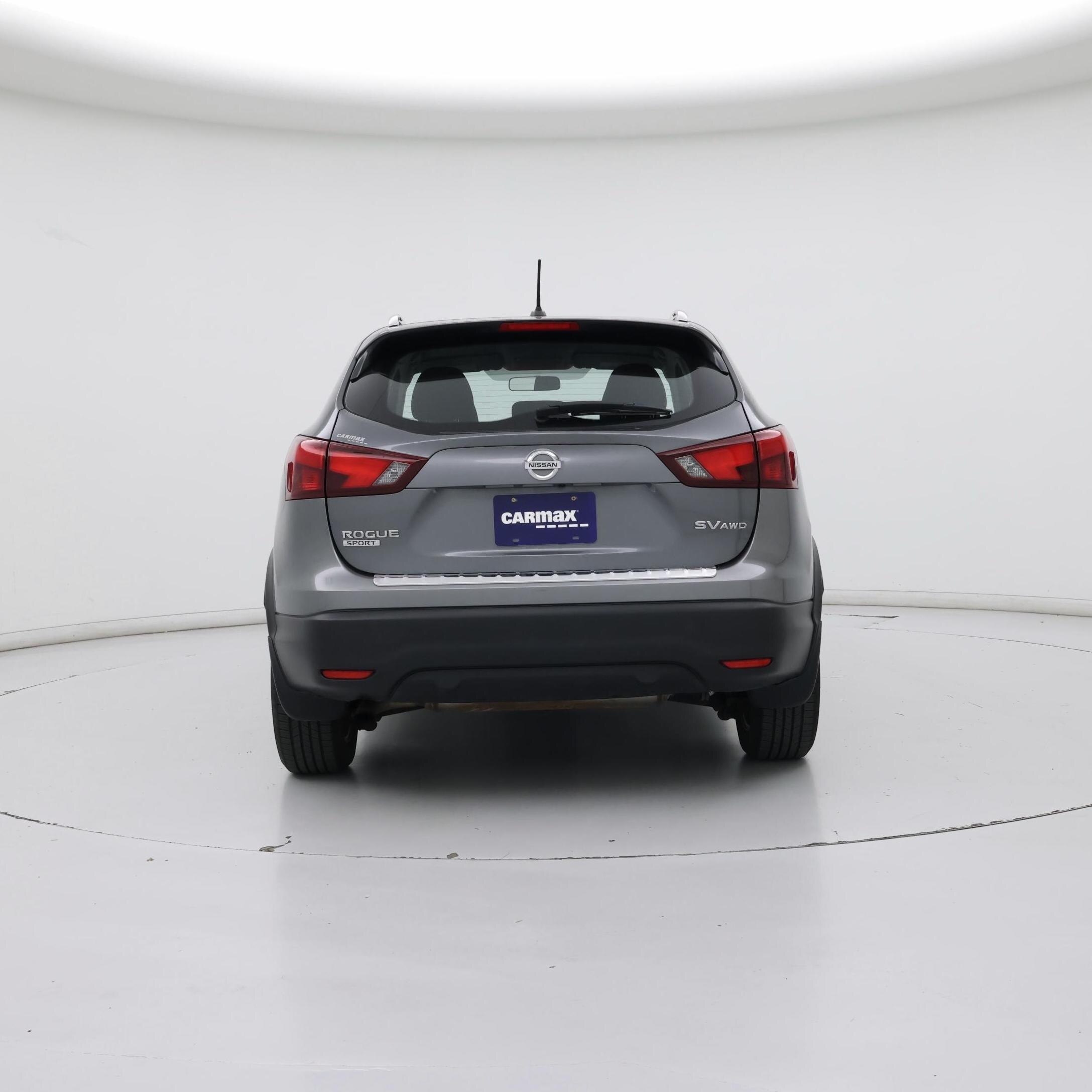 Thumbnail: 2018 Nissan Rogue Sport - 6