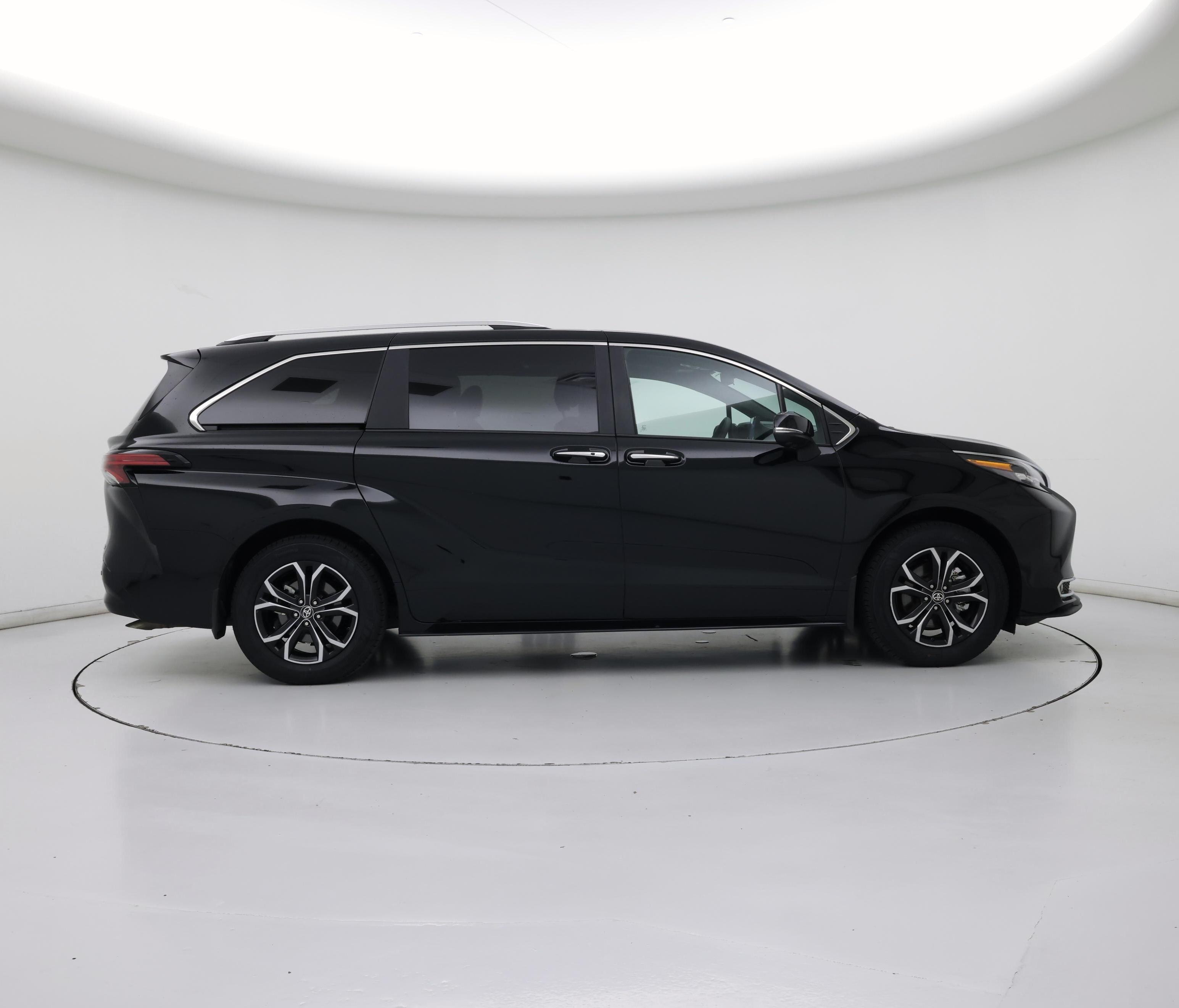Thumbnail: 2025 Toyota Sienna - 7