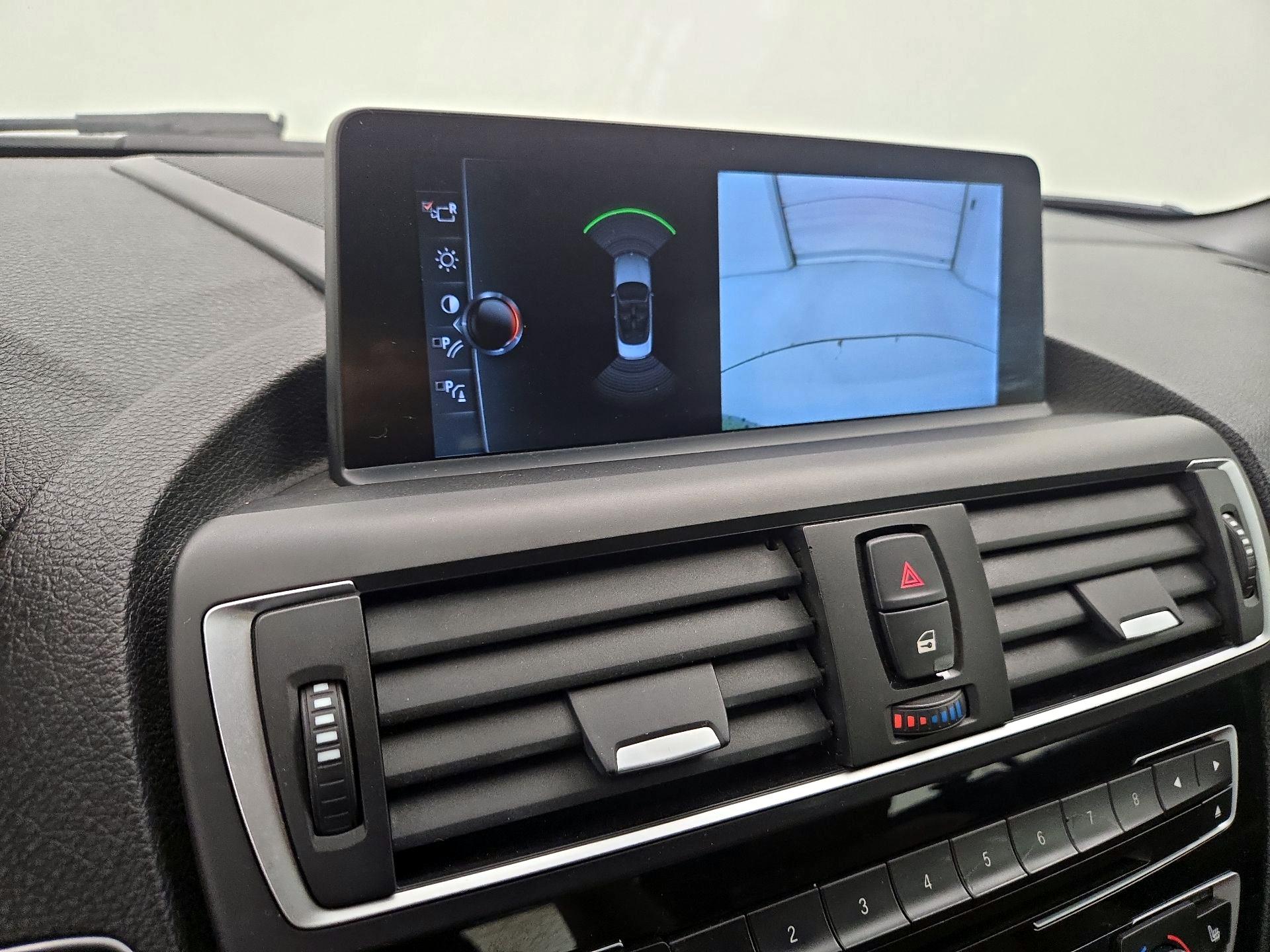 Thumbnail: 2017 BMW 2 Series - 14