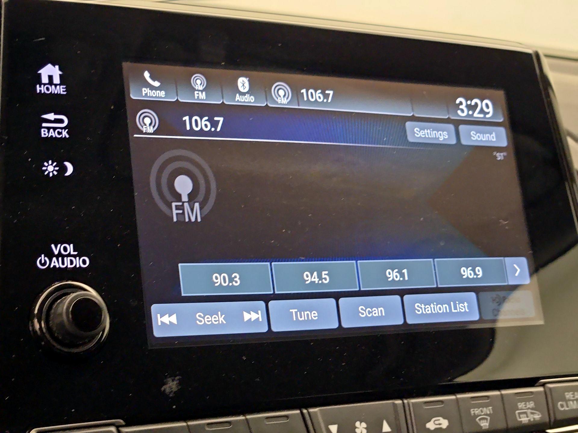 Thumbnail: 2021 Honda Odyssey - 14