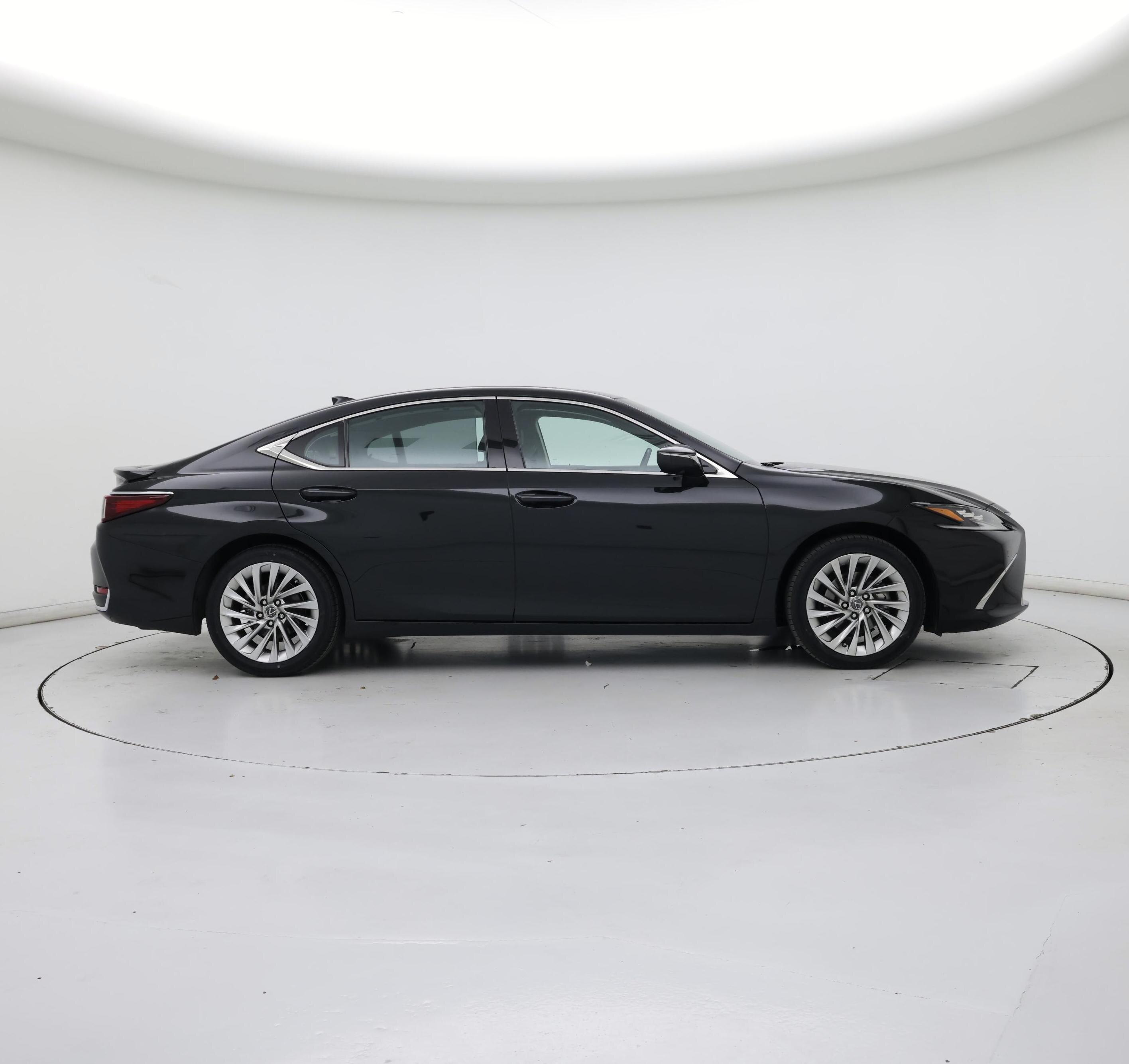 Thumbnail: 2023 Lexus ES - 7