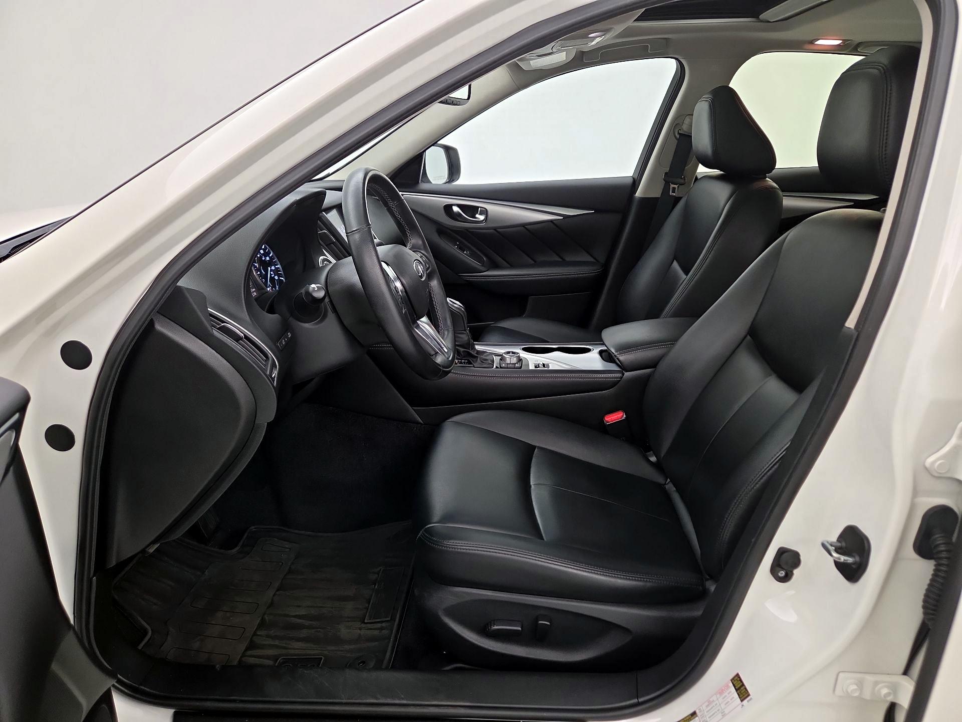 Thumbnail: 2021 INFINITI Q50 - 11