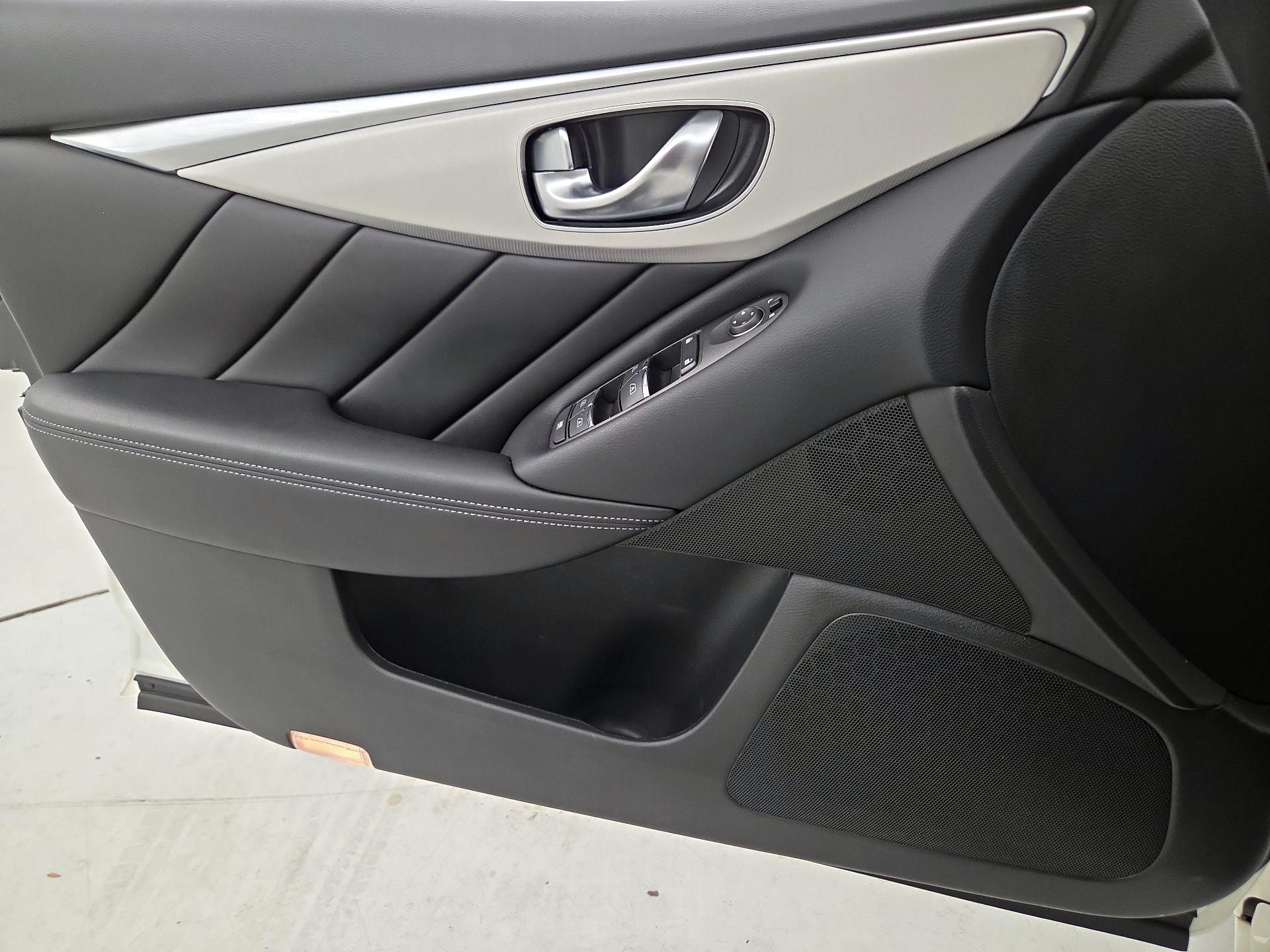 Thumbnail: 2021 INFINITI Q50 - 12