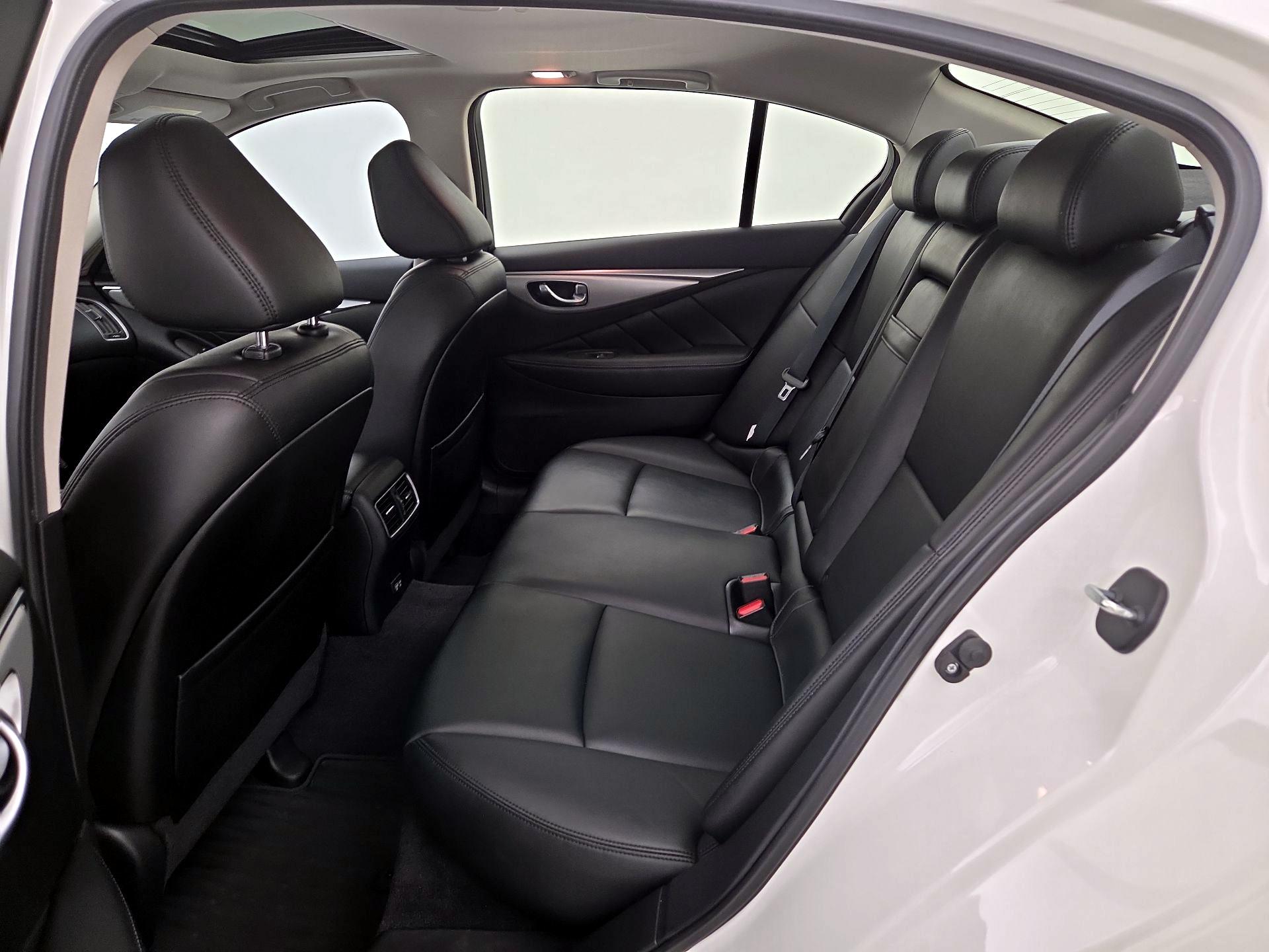 Thumbnail: 2021 INFINITI Q50 - 20