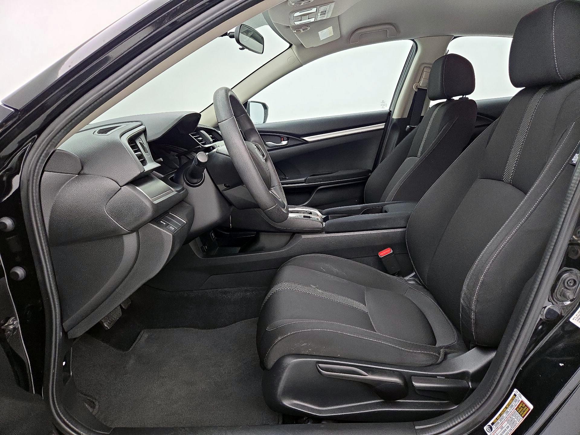 Thumbnail: 2016 Honda Civic - 11