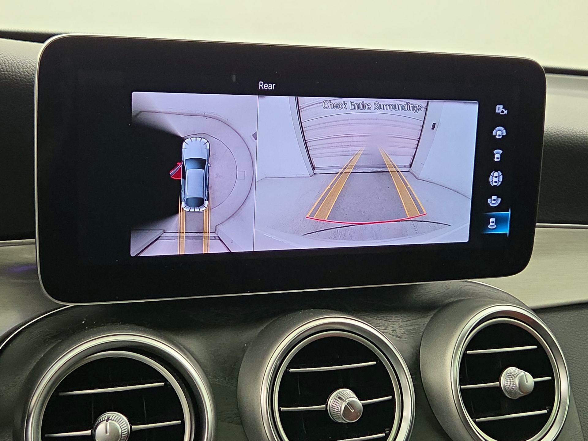 Thumbnail: 2021 Mercedes-Benz GLC - 14