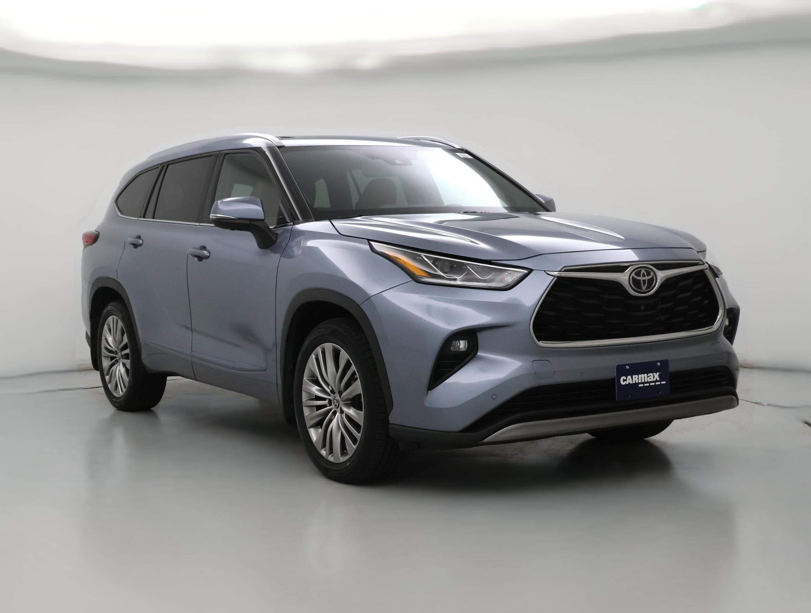 Thumbnail: 2023 Toyota Highlander - 1