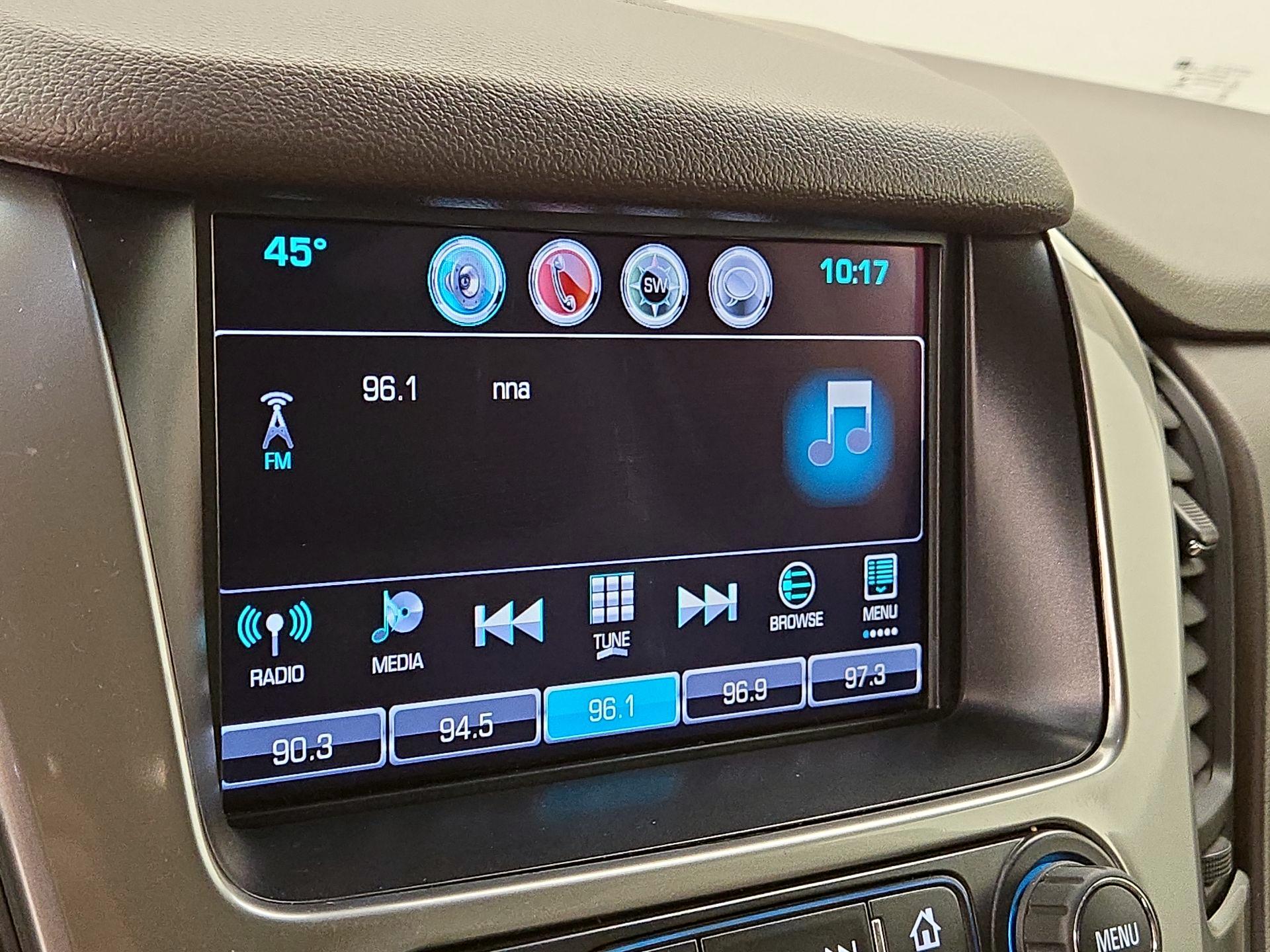 Thumbnail: 2016 Chevrolet Tahoe - 15