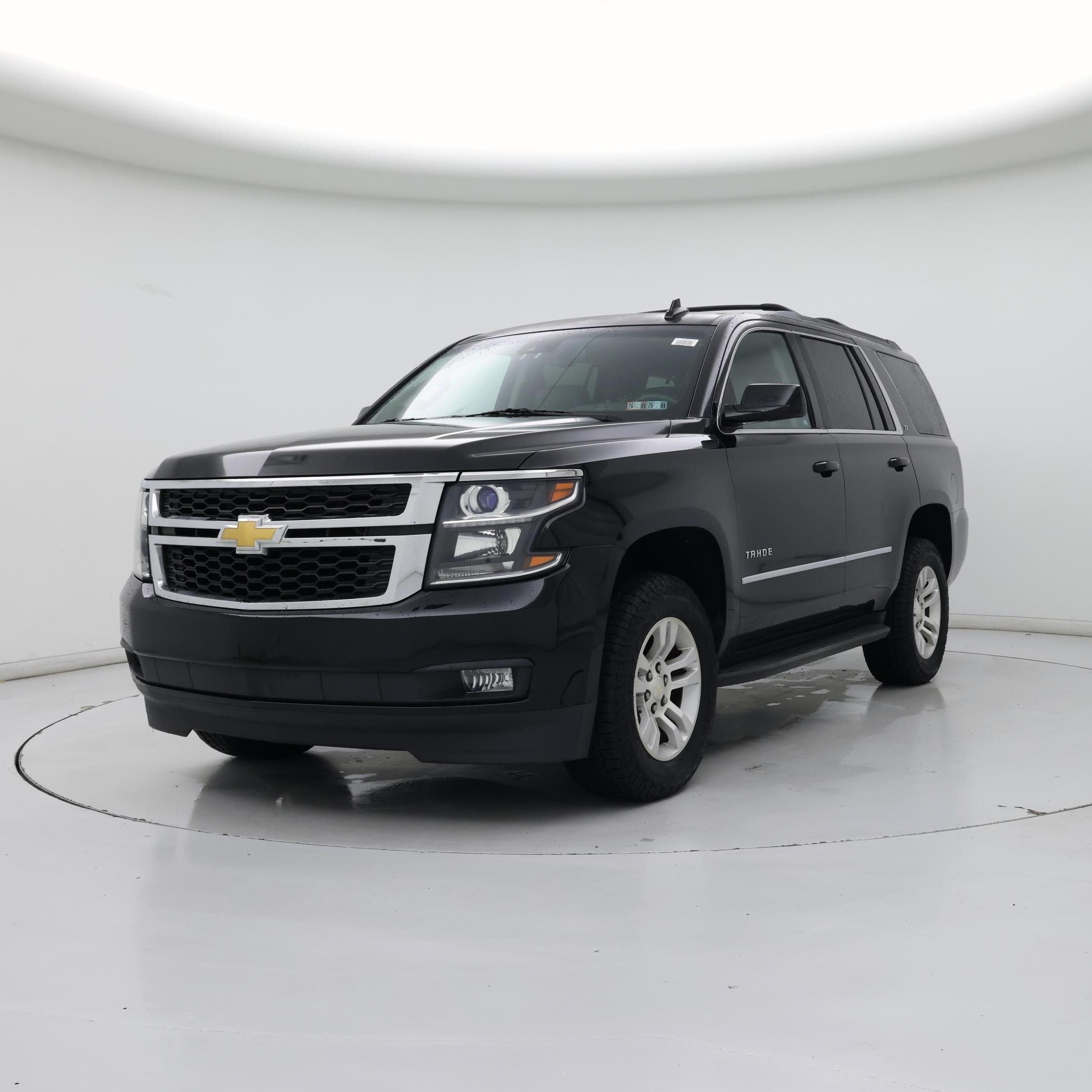 Thumbnail: 2016 Chevrolet Tahoe - 4