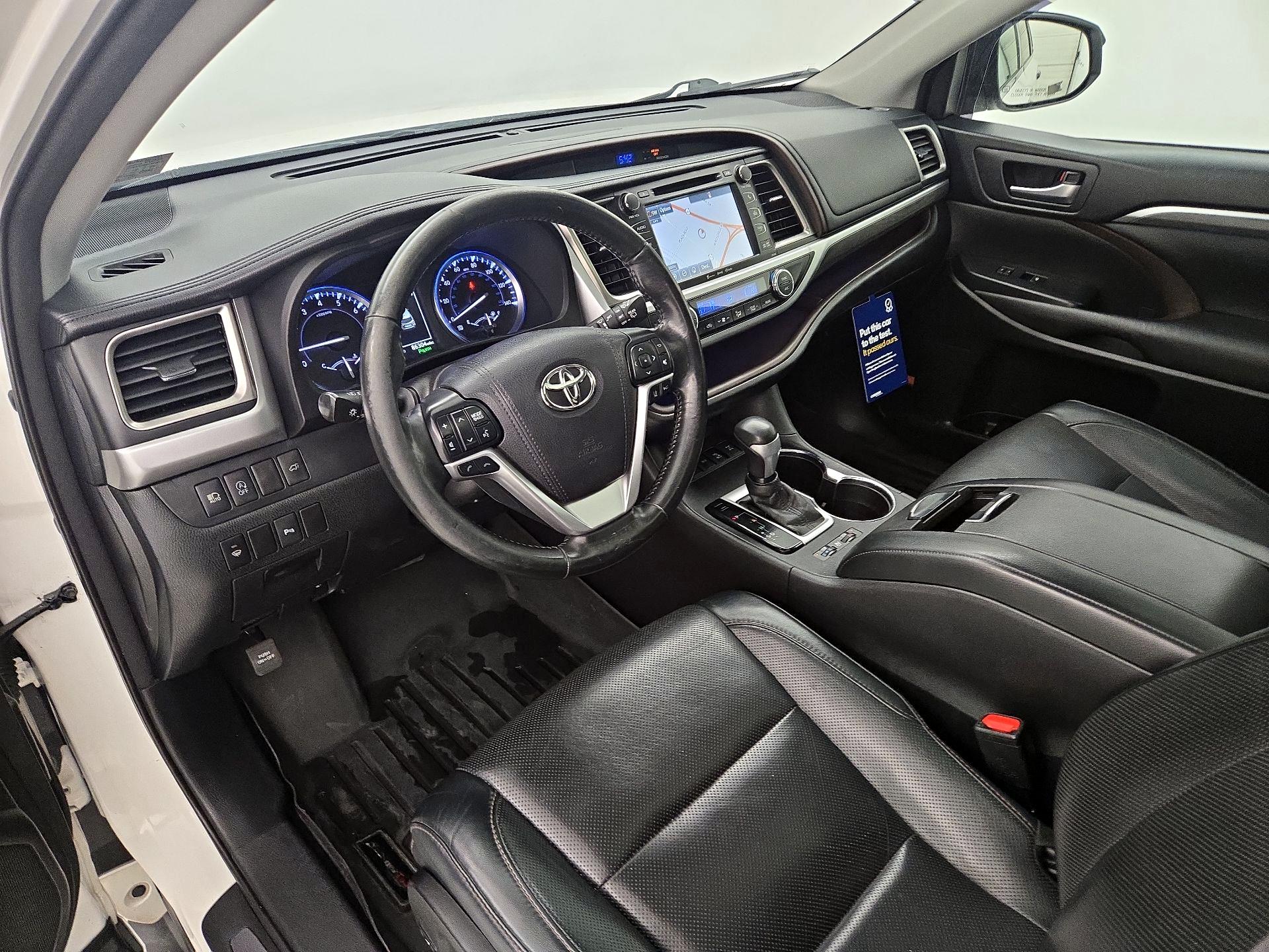 Thumbnail: 2017 Toyota Highlander - 11