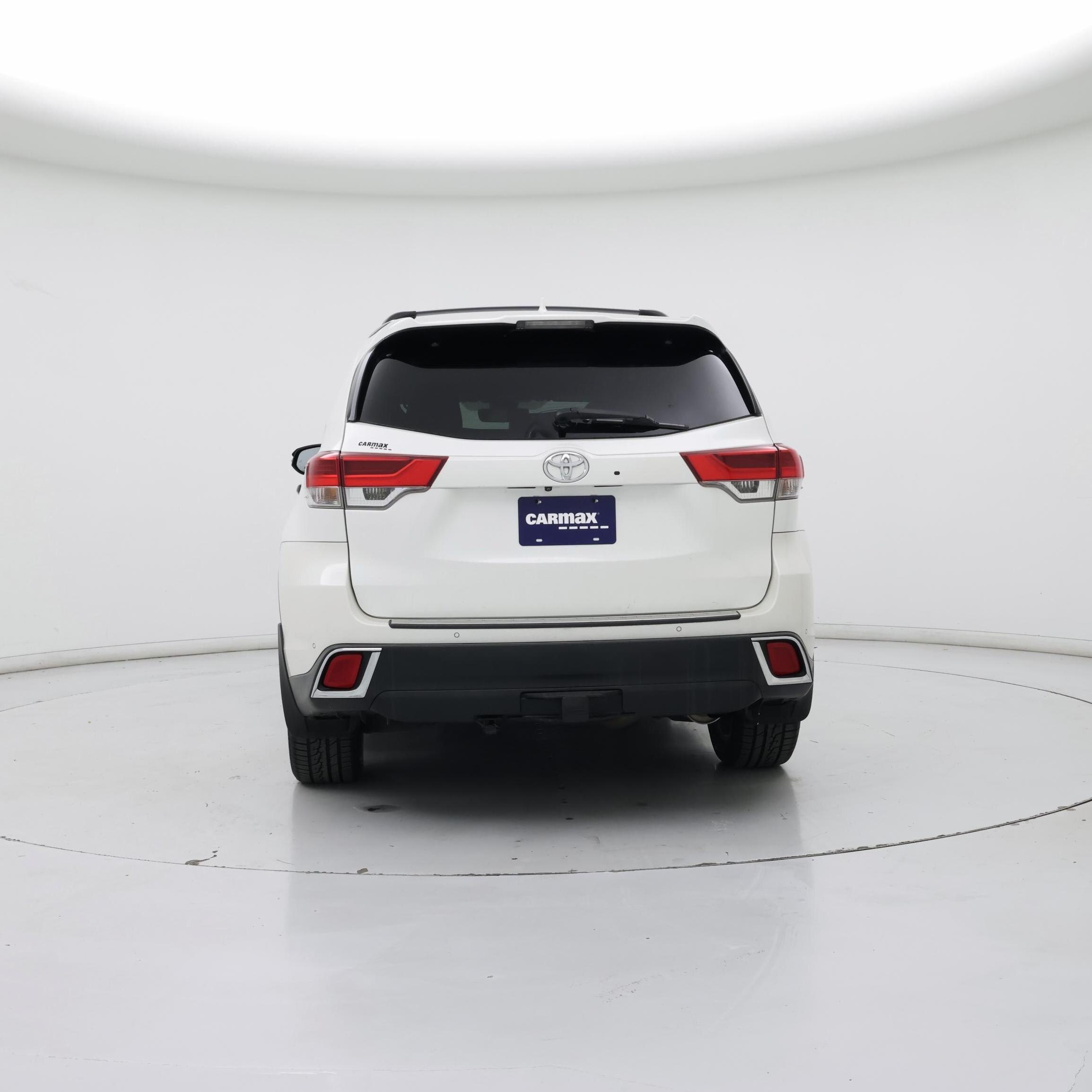 Thumbnail: 2017 Toyota Highlander - 6