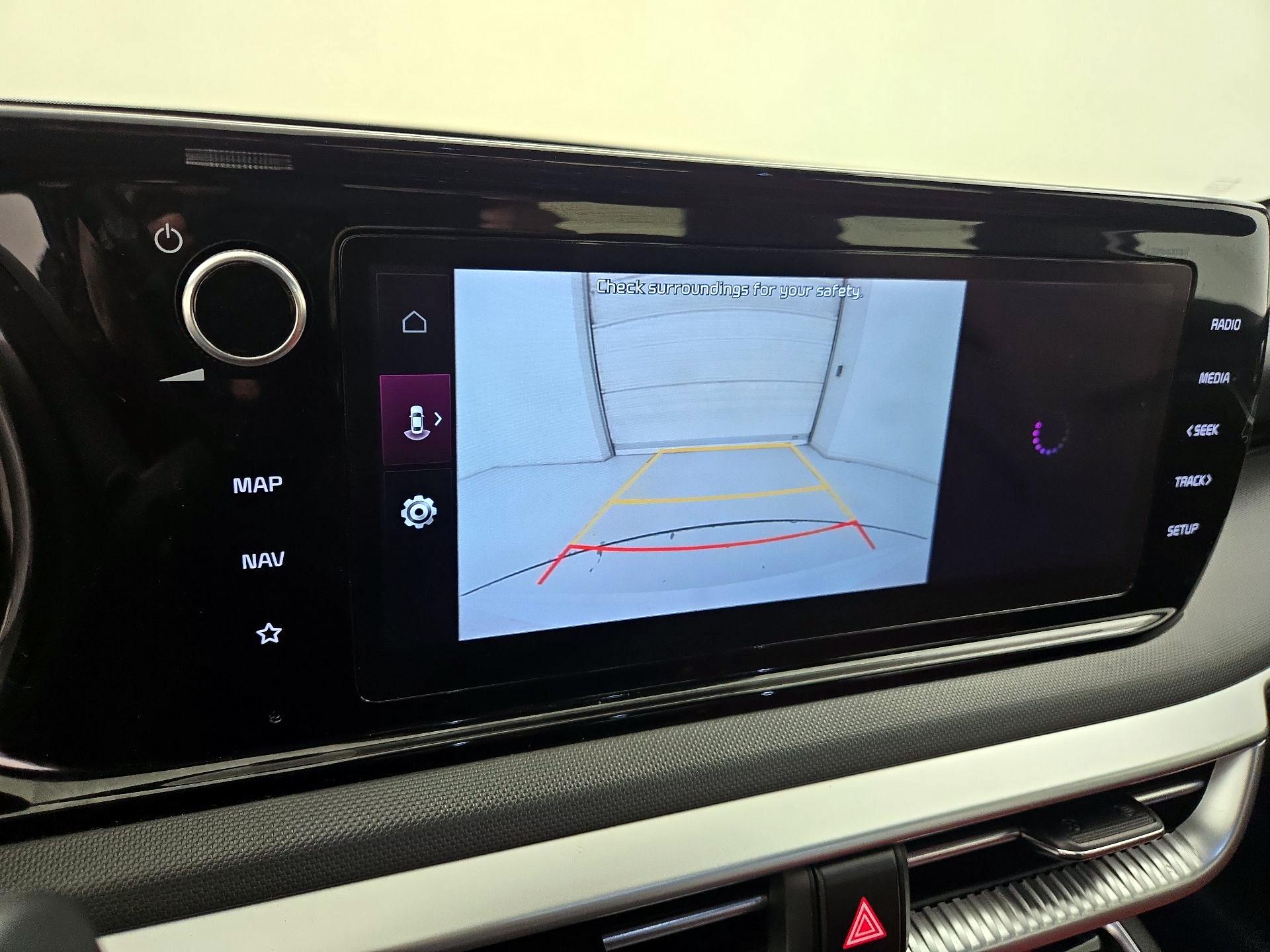 Thumbnail: 2022 Kia K5 - 14