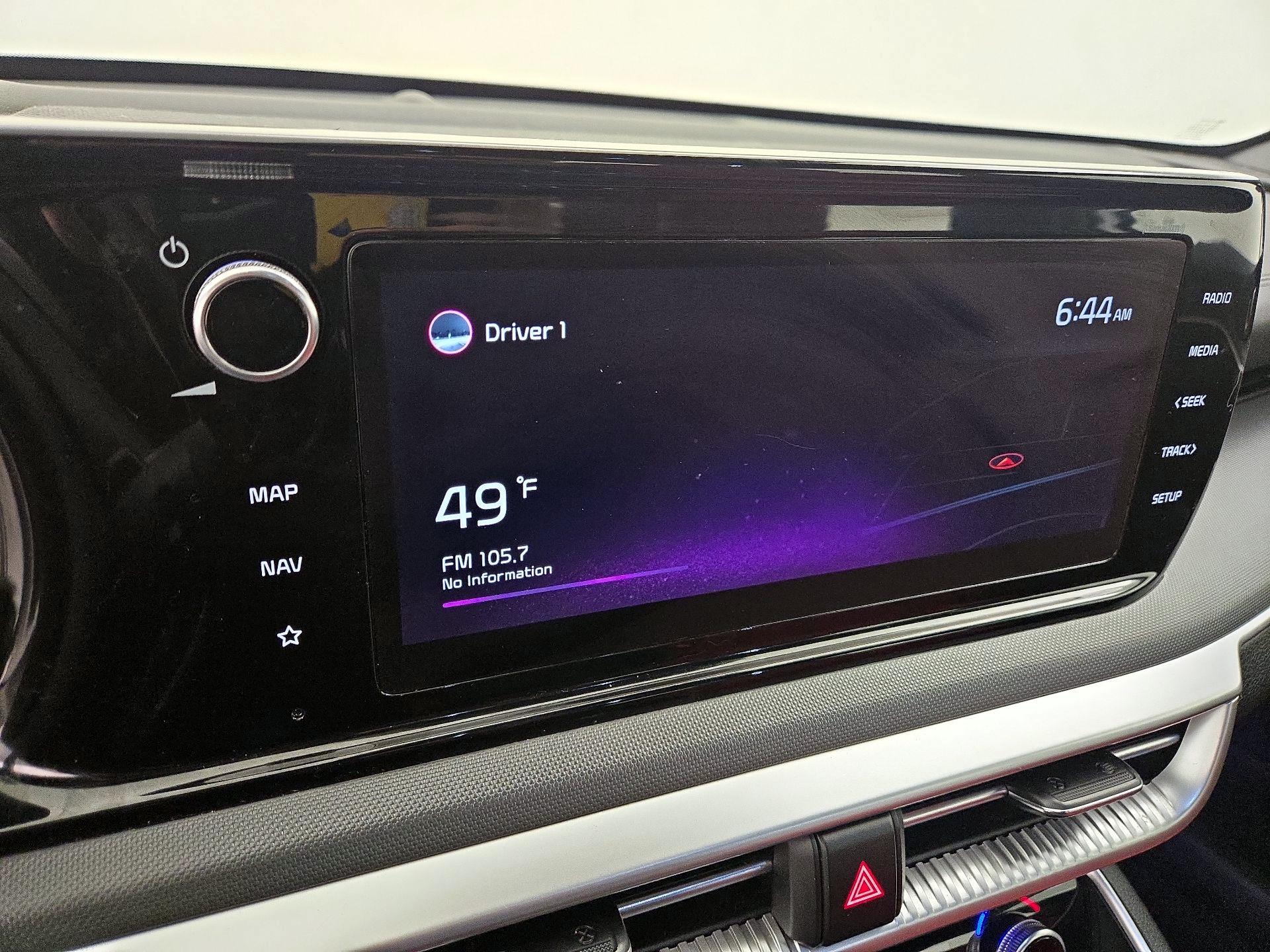 Thumbnail: 2022 Kia K5 - 15