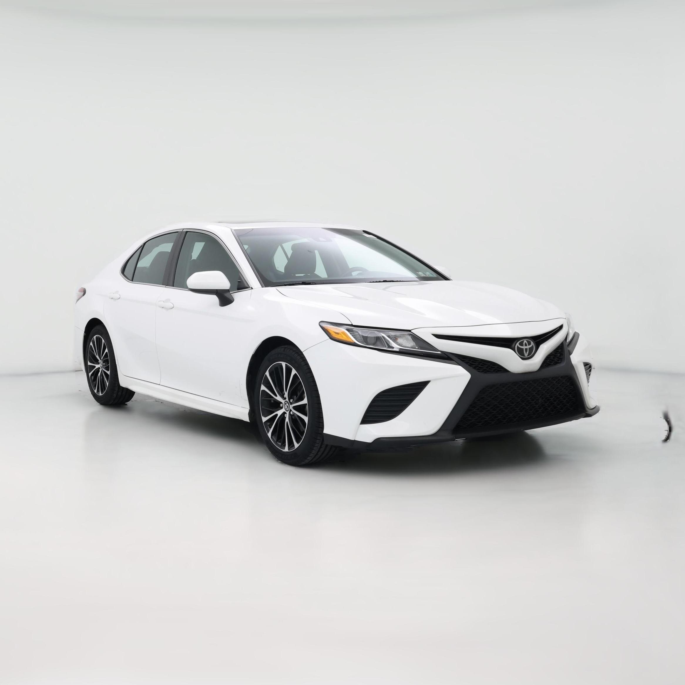 Thumbnail: 2018 Toyota Camry - 1