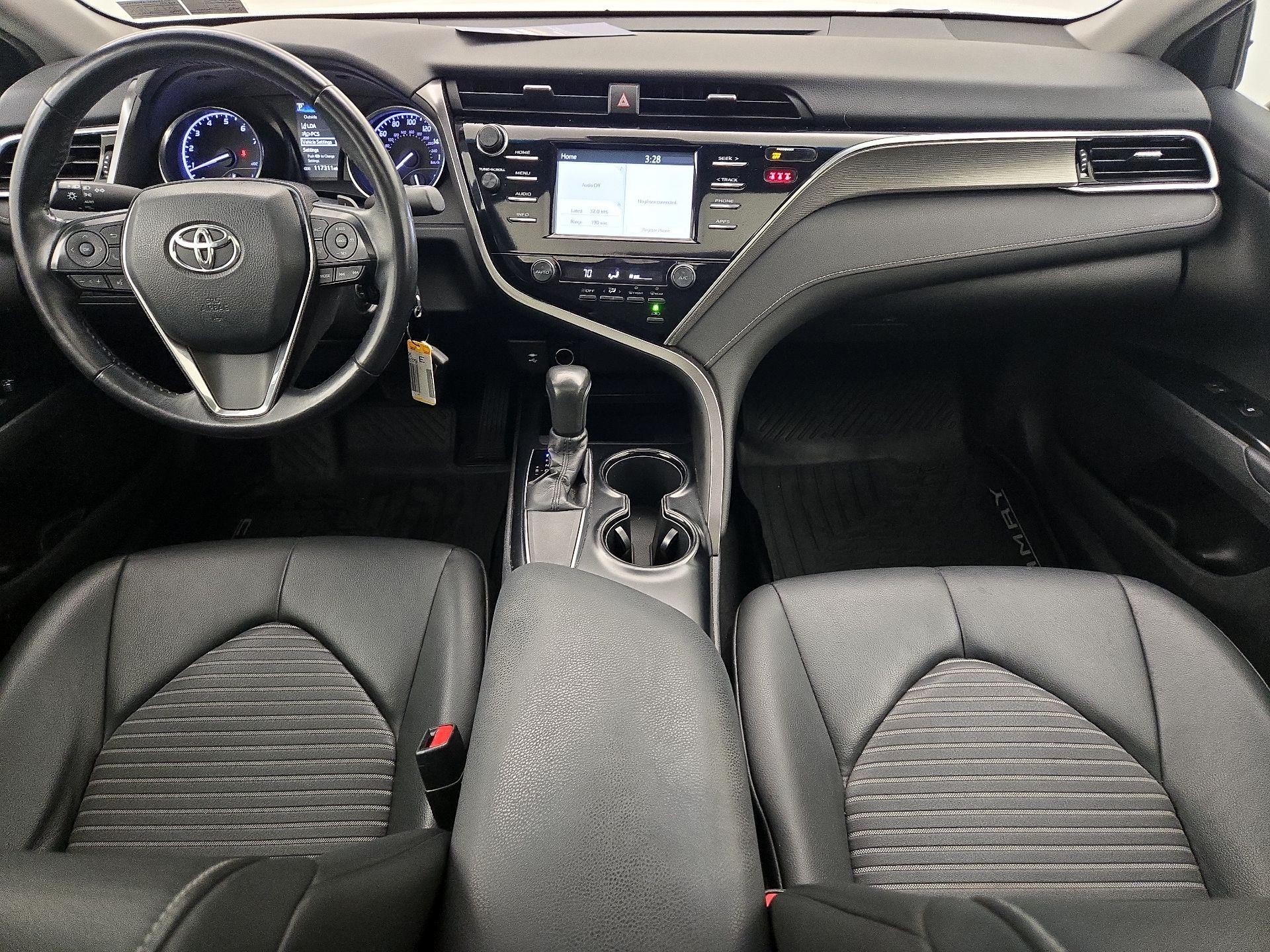 Thumbnail: 2018 Toyota Camry - 9