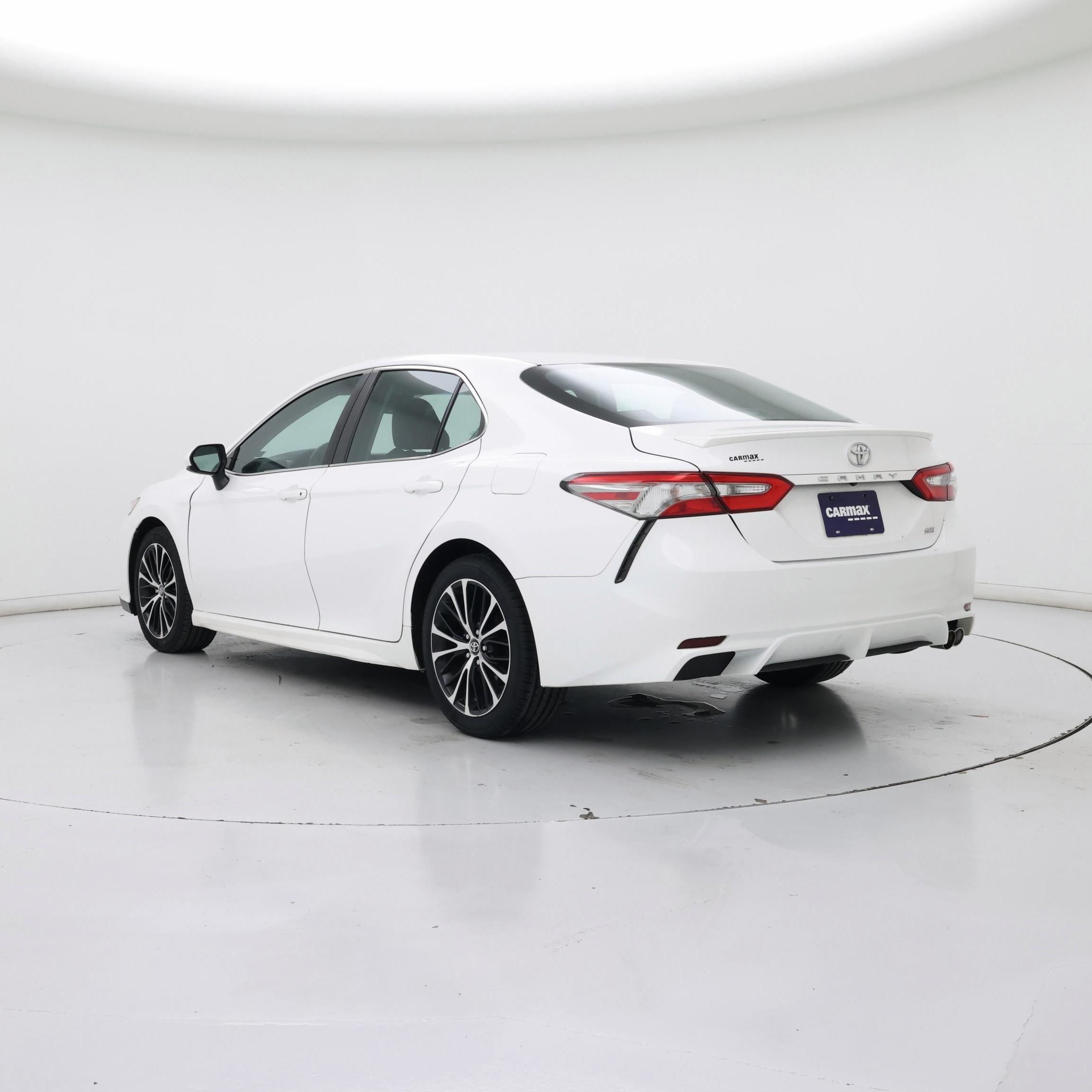 Thumbnail: 2018 Toyota Camry - 2