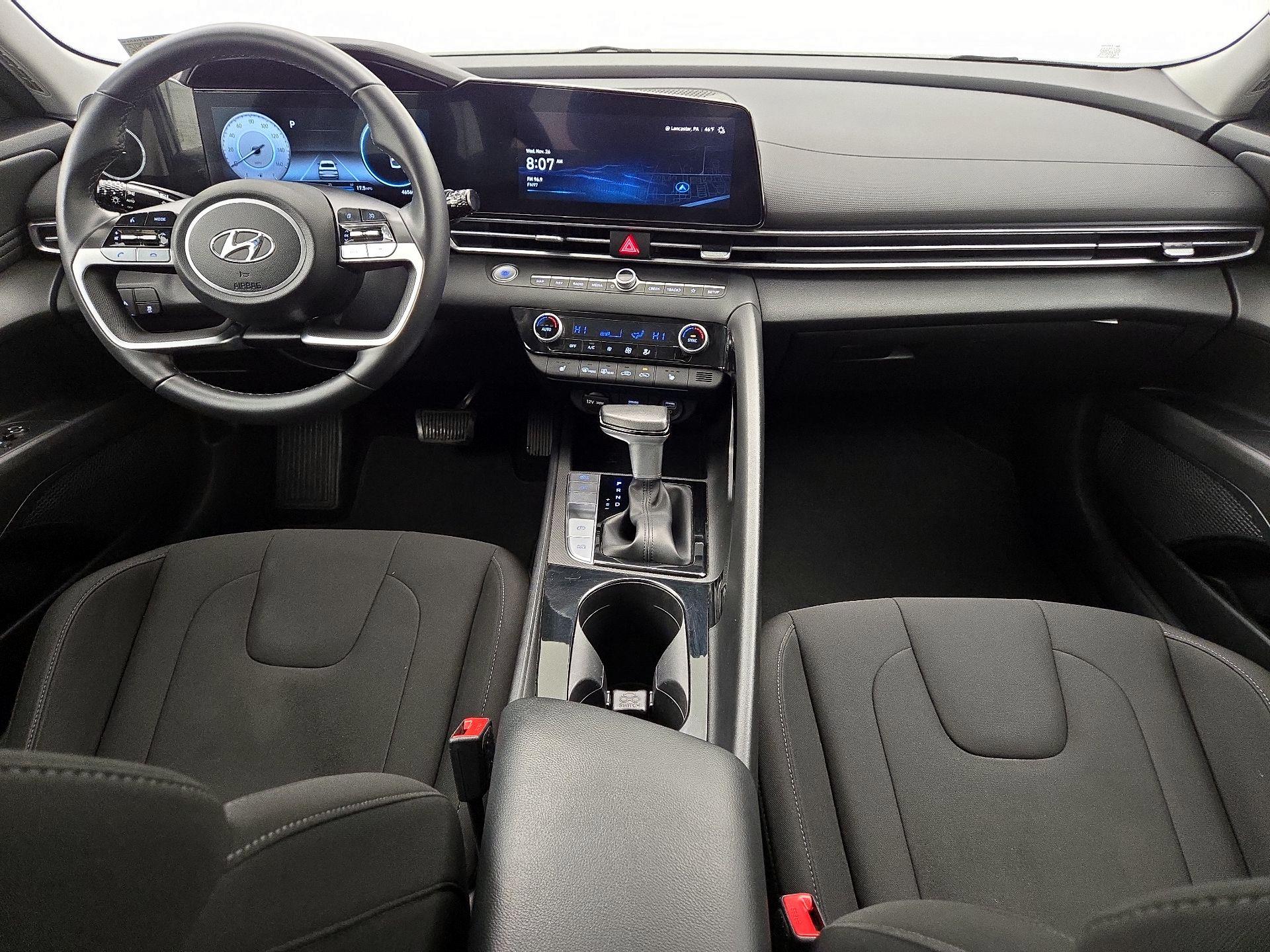 Thumbnail: 2023 Hyundai Elantra - 9