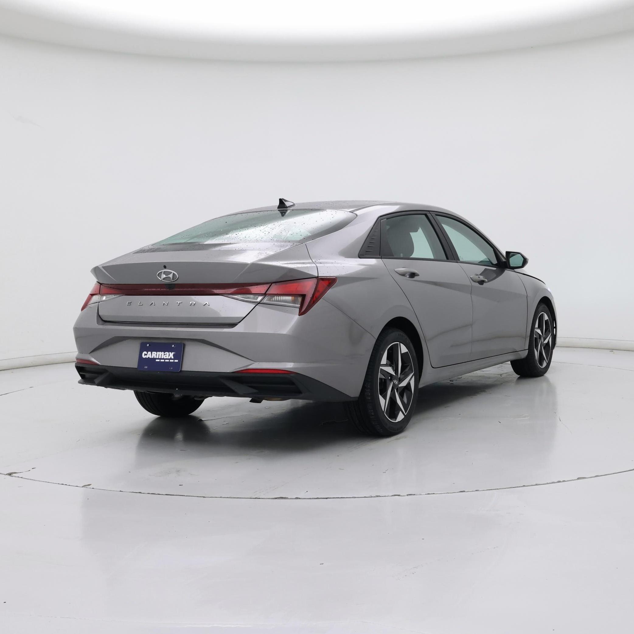 Thumbnail: 2023 Hyundai Elantra - 8