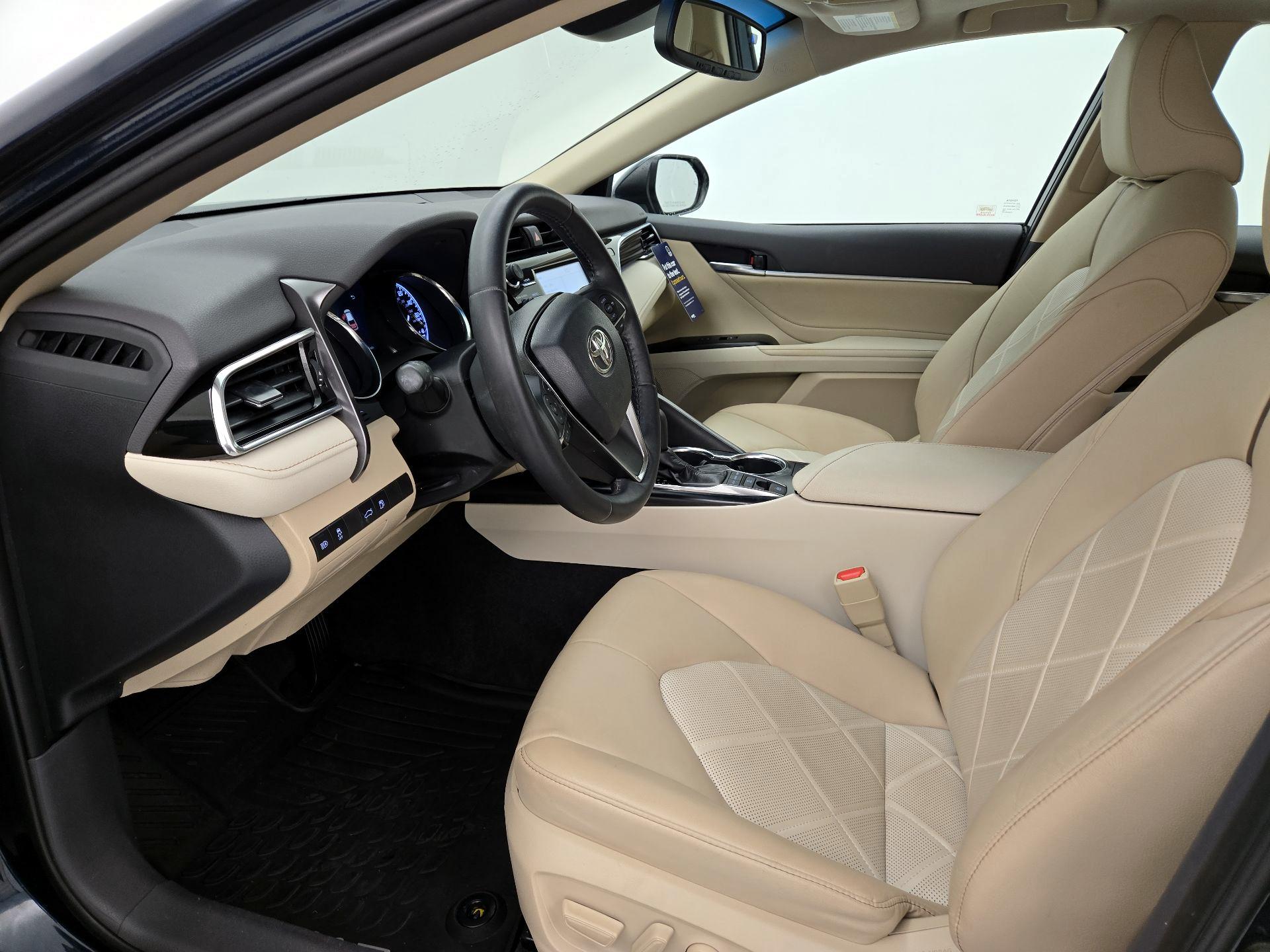 Thumbnail: 2018 Toyota Camry - 11