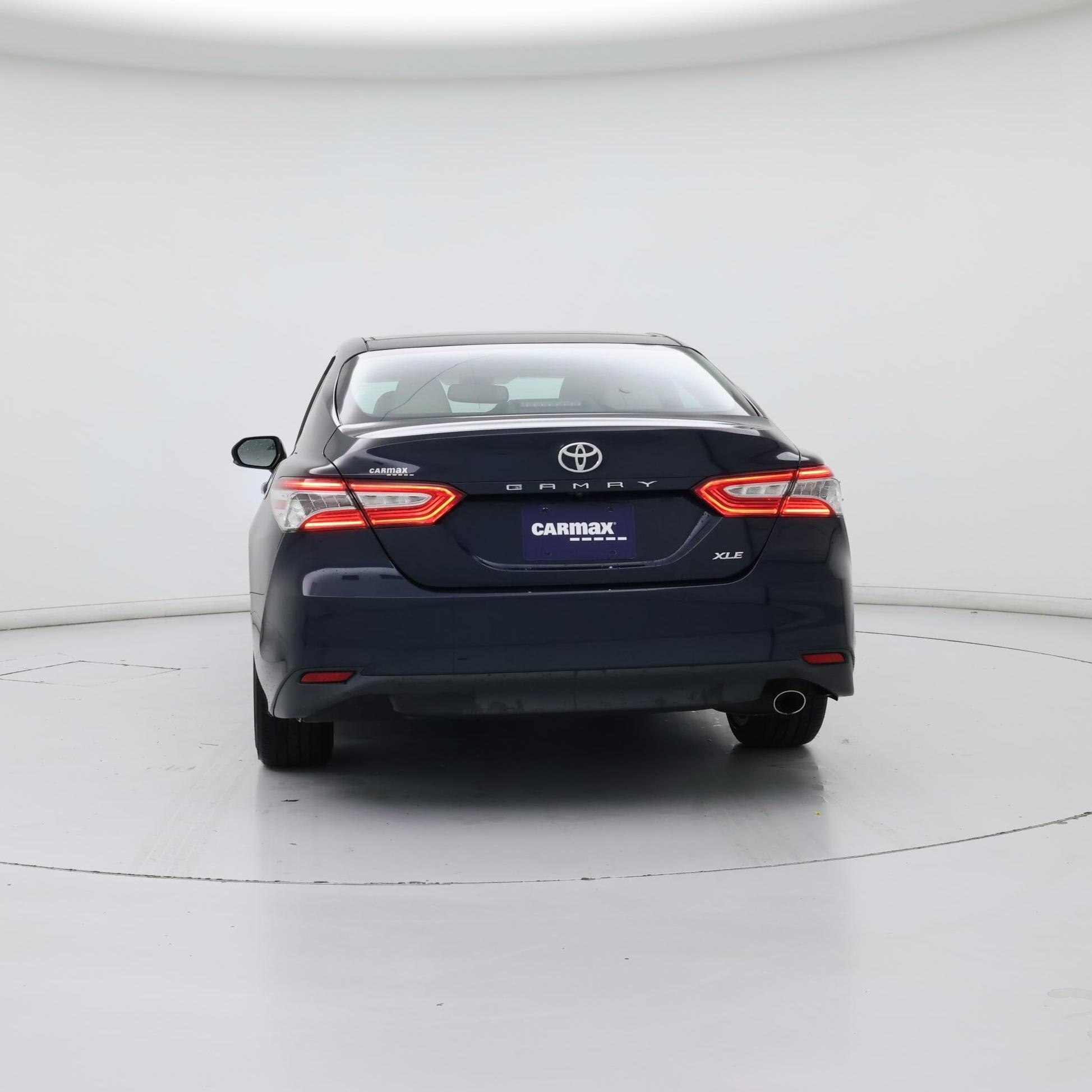 Thumbnail: 2018 Toyota Camry - 6