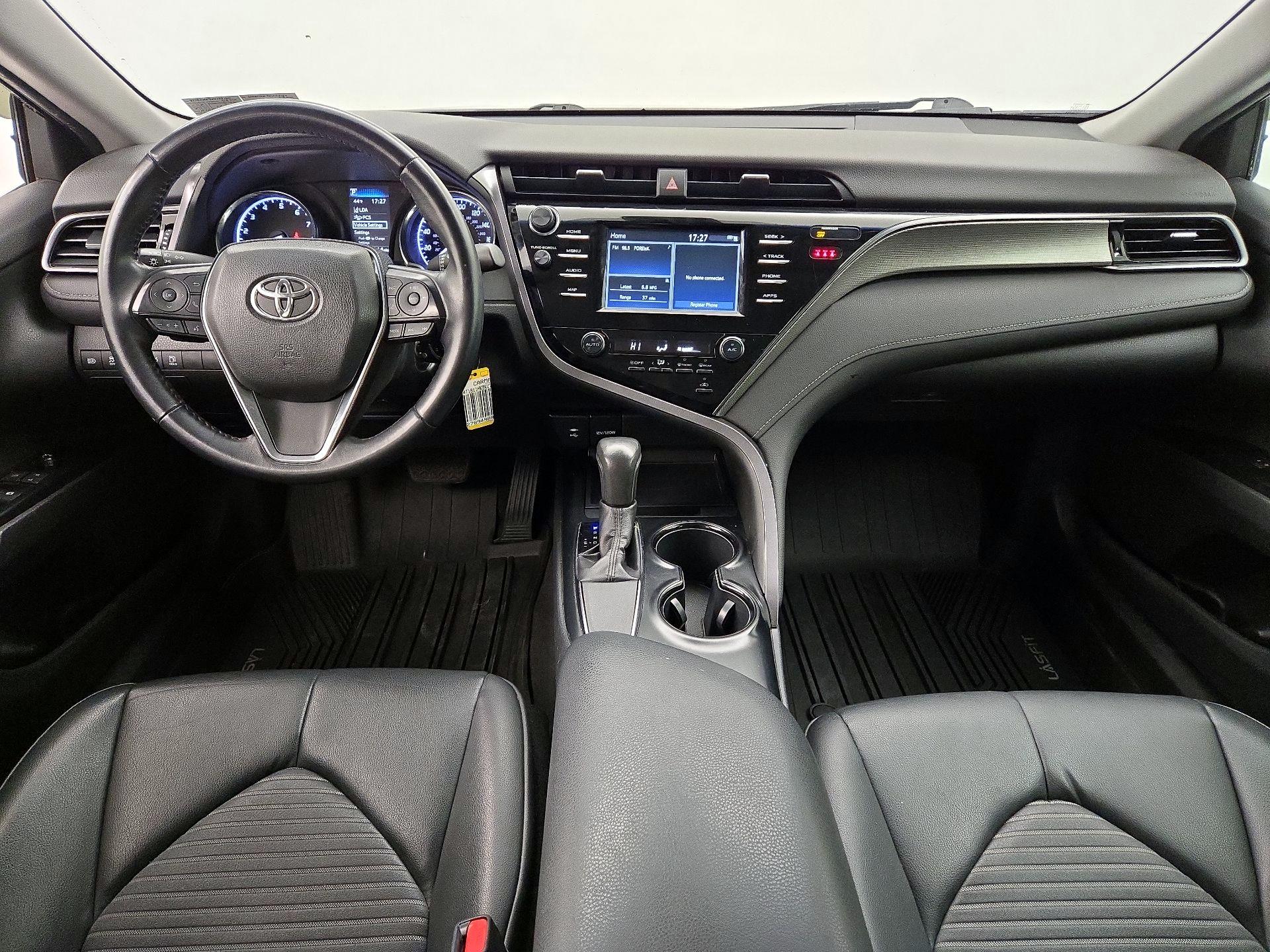 Thumbnail: 2019 Toyota Camry - 9