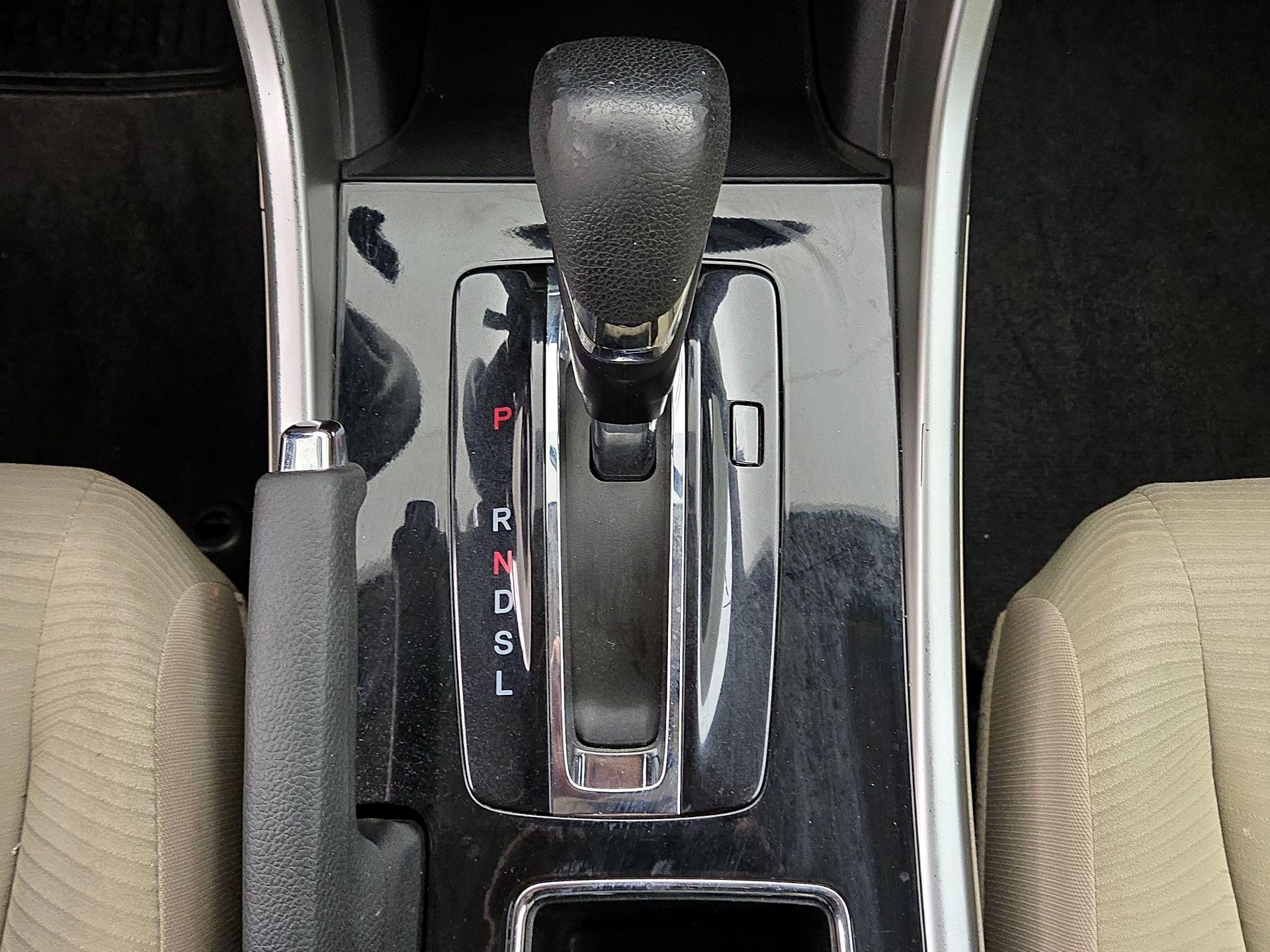 Thumbnail: 2017 Honda Accord - 16