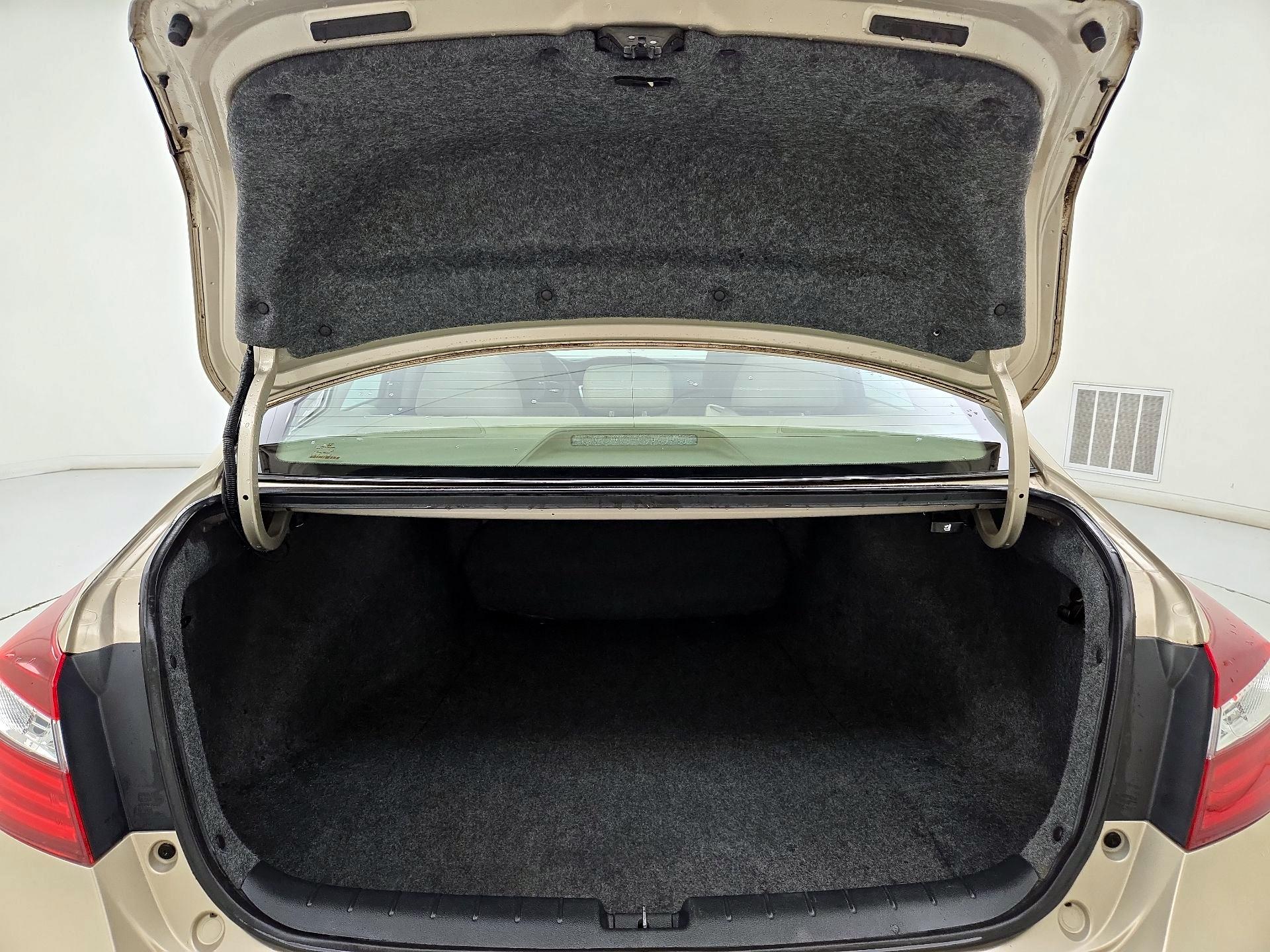 Thumbnail: 2017 Honda Accord - 19