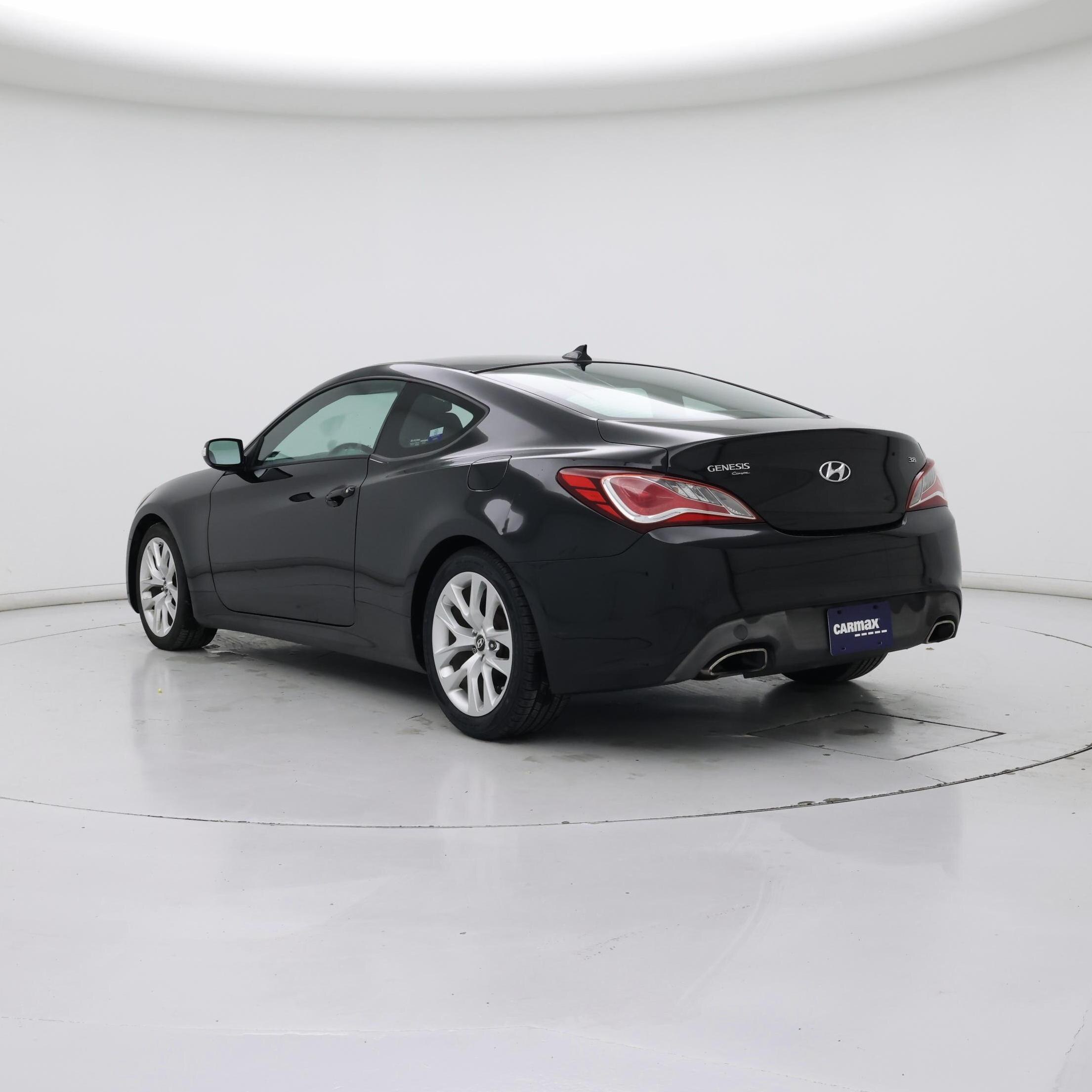 Thumbnail: 2016 Hyundai Genesis - 2