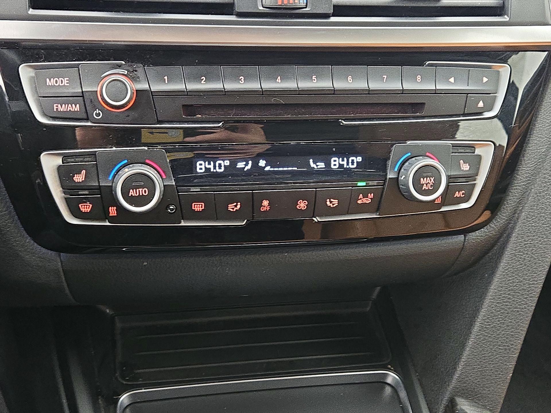 Thumbnail: 2018 BMW 3 Series - 17