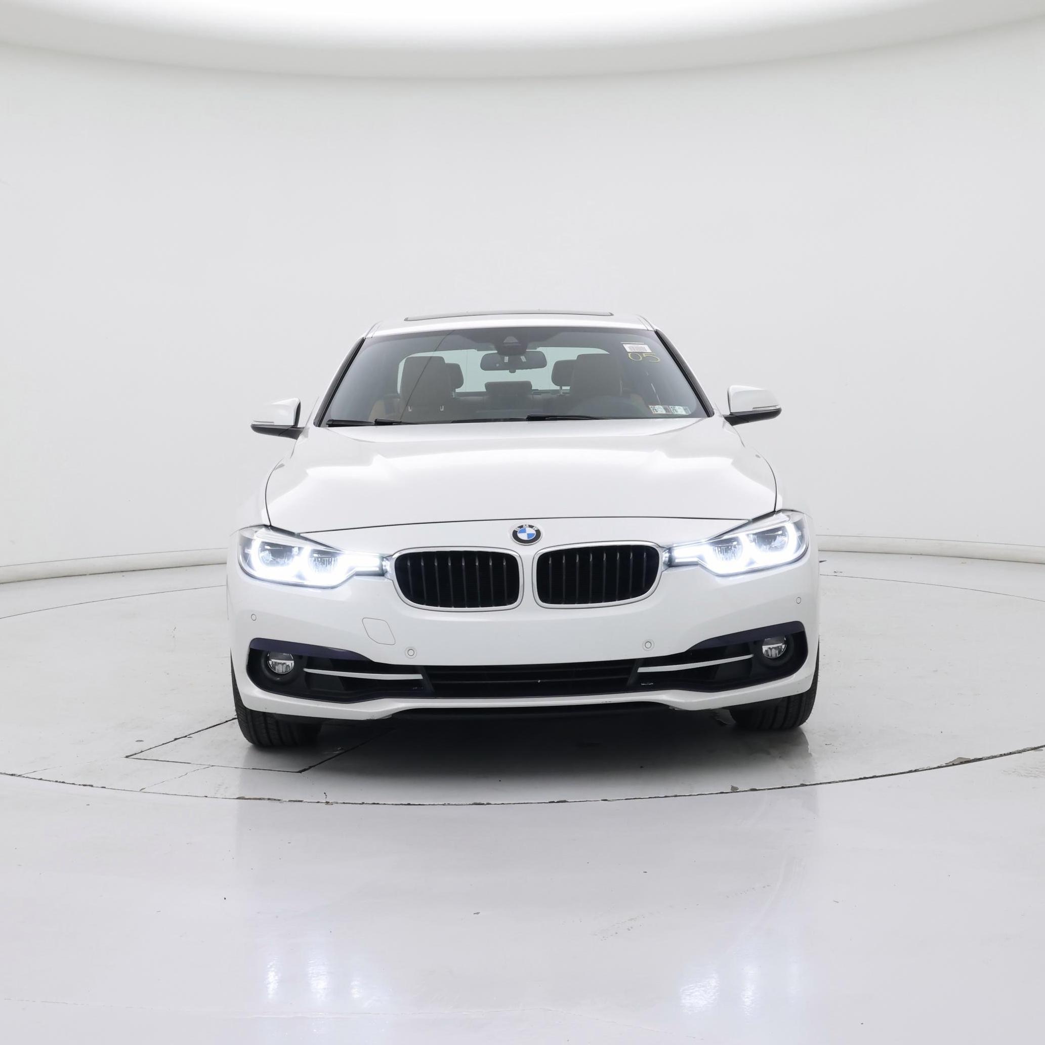 Thumbnail: 2018 BMW 3 Series - 5