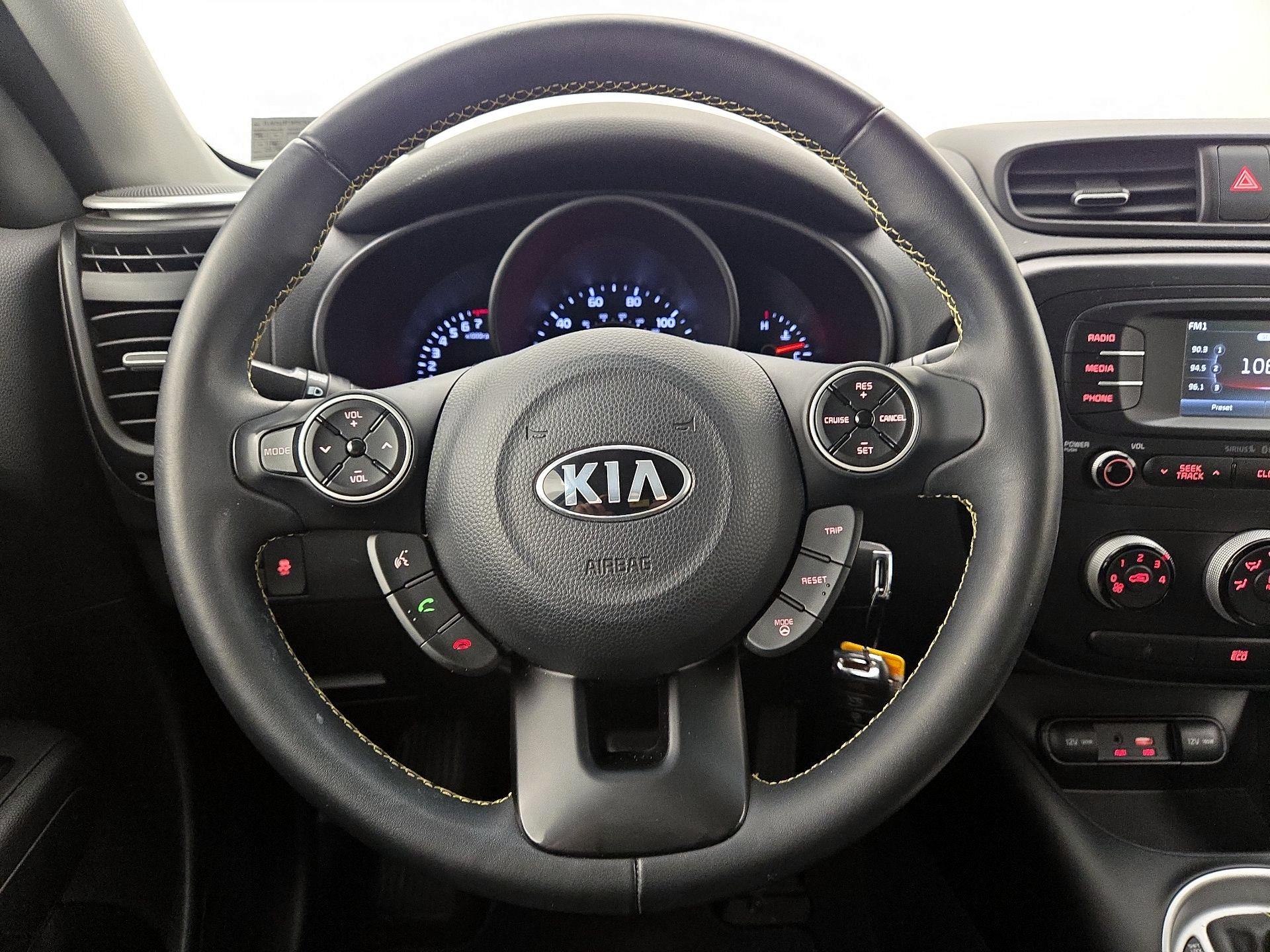 Thumbnail: 2016 Kia Soul - 10