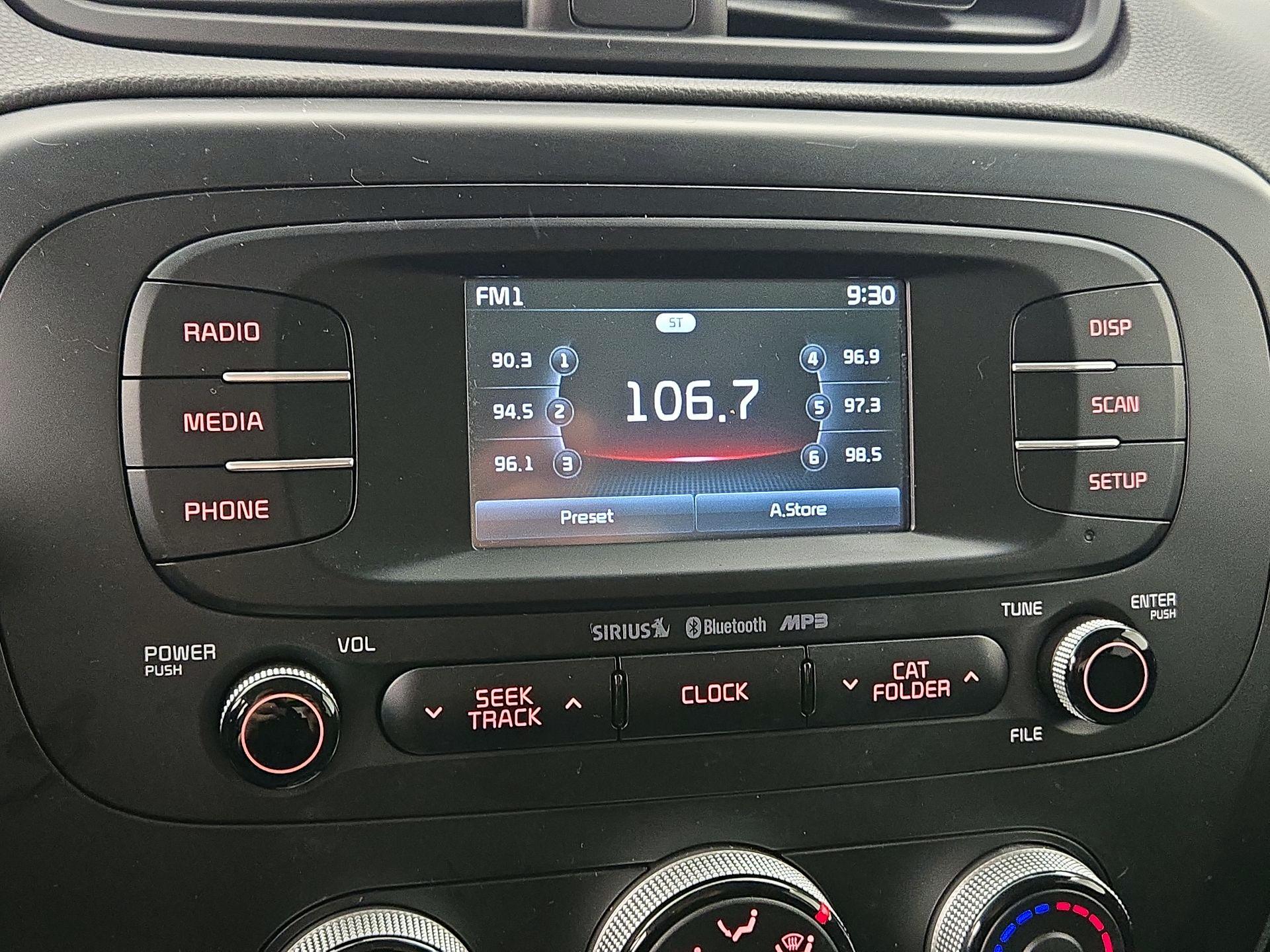 Thumbnail: 2016 Kia Soul - 15